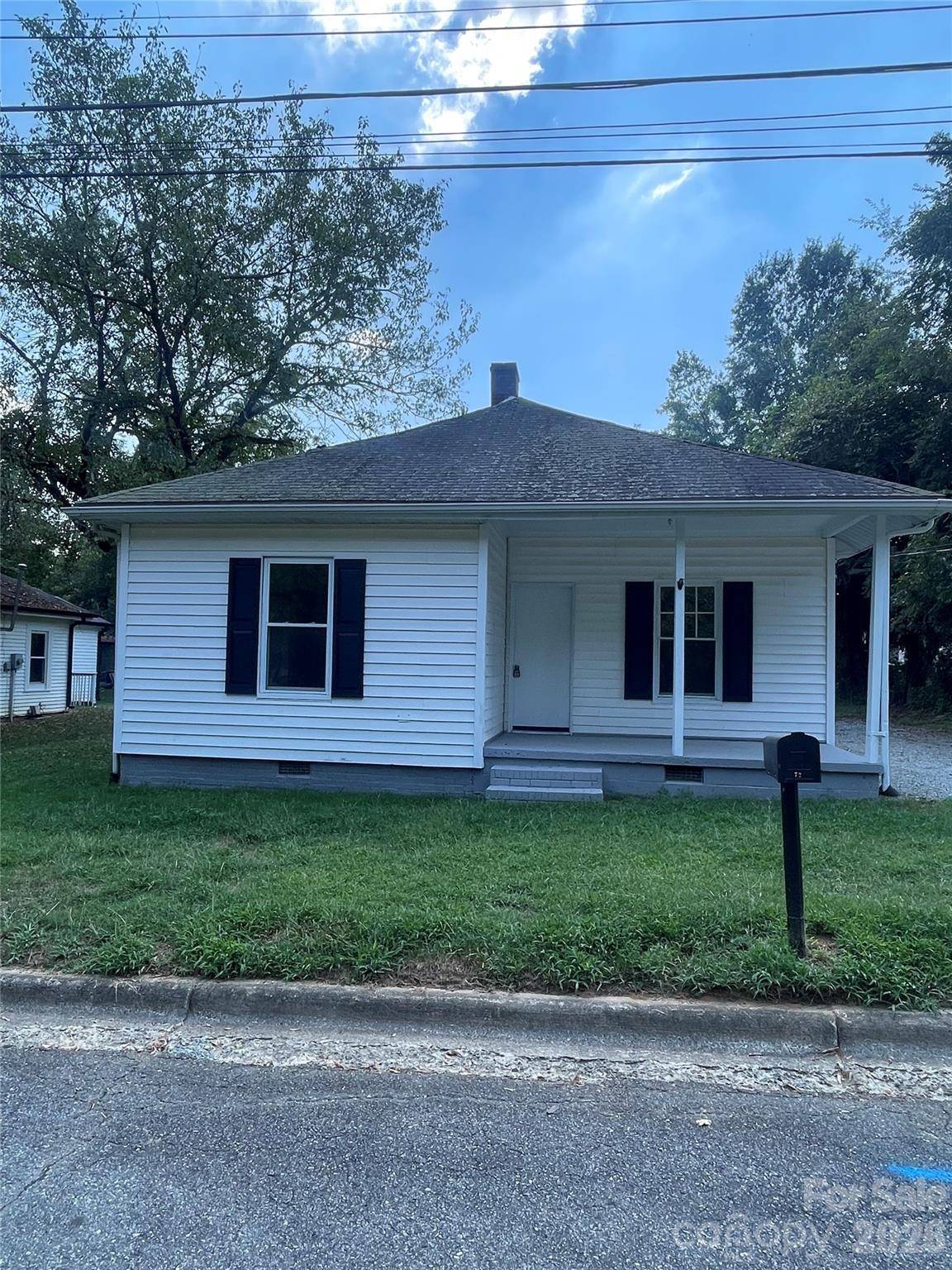 72 Spencer AVE, Mooresville, NC 28115