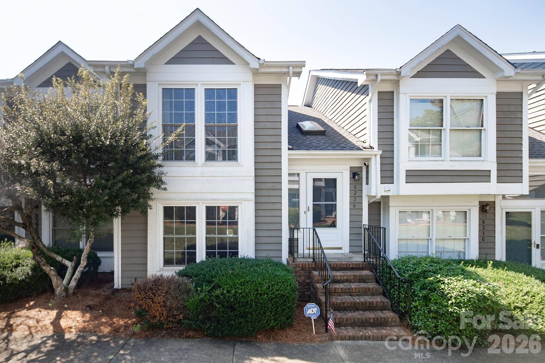 8228 Legare CT, Charlotte, NC 28210