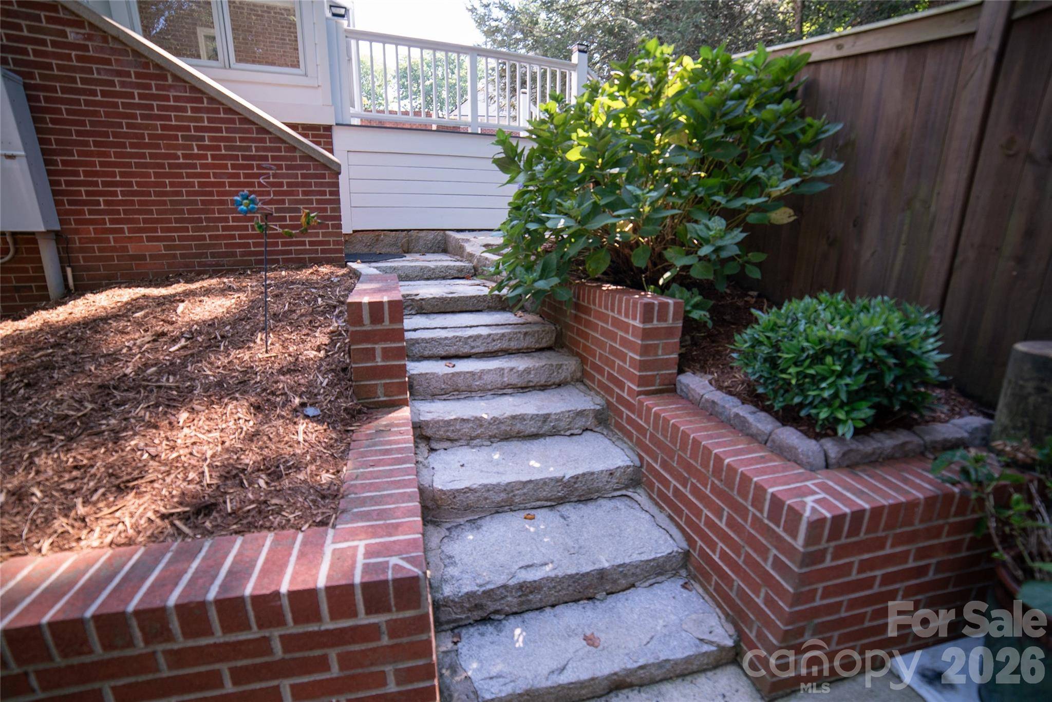 105 Montrose ST, Morganton, NC 28655