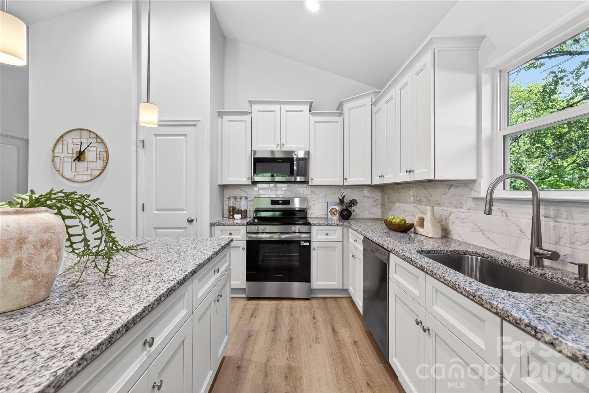 703 Railroad ST, Lowell, NC 28098