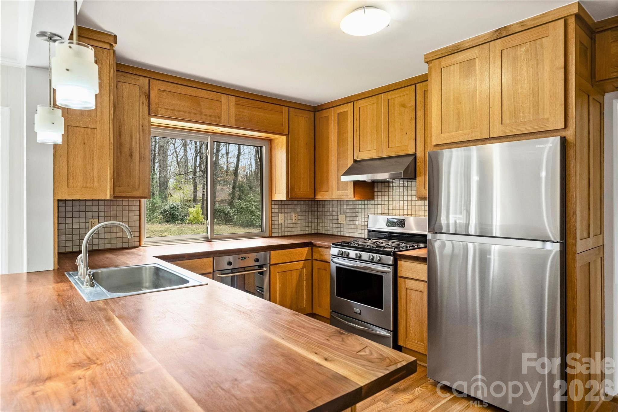 9436 Glen Brook DR, Charlotte, NC 28215