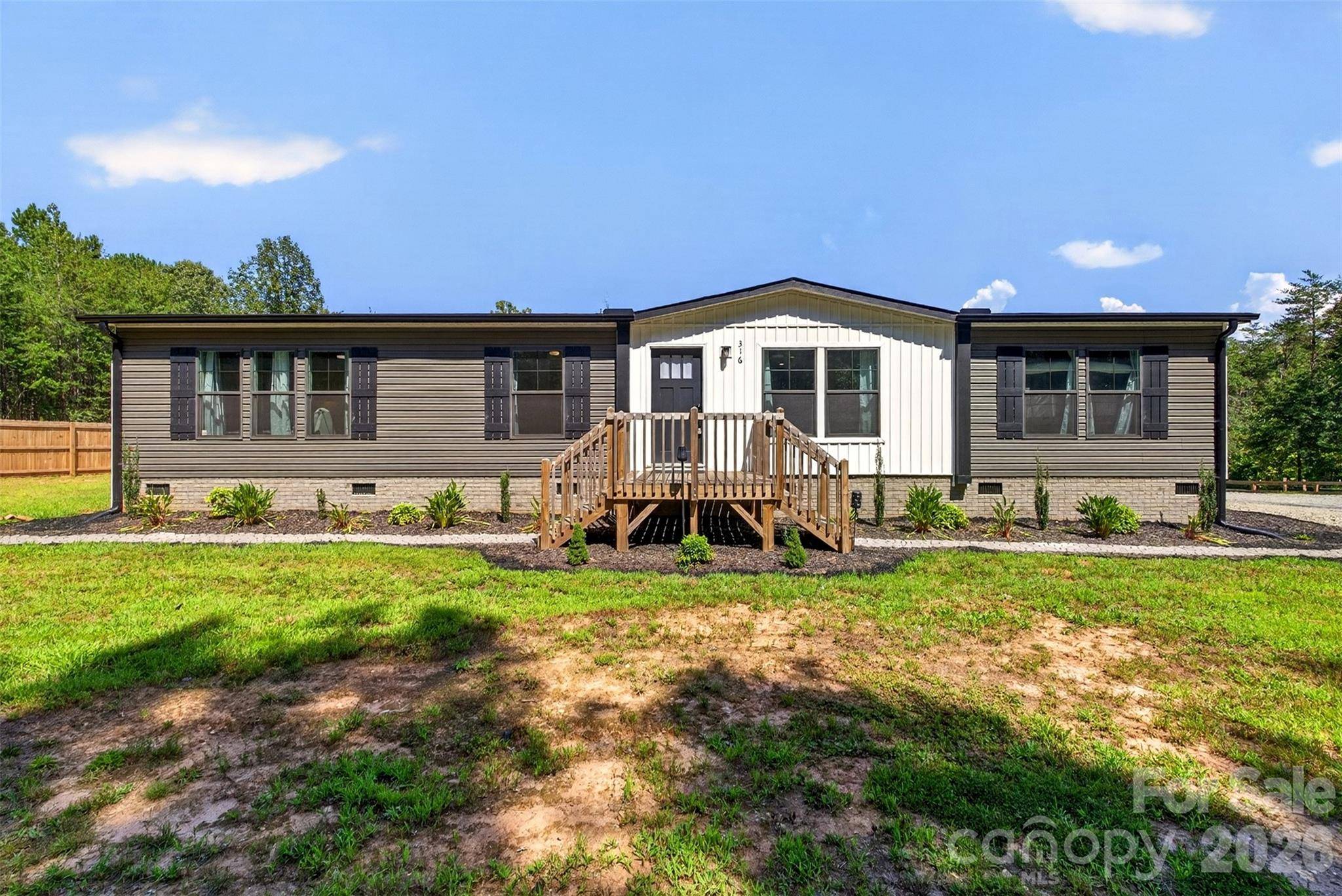 316 Oak Grove RD, Landrum, SC 29356