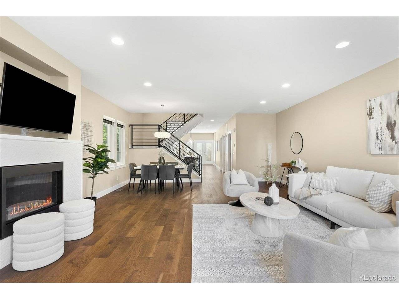 2860 S Sherman, Englewood, CO 80113