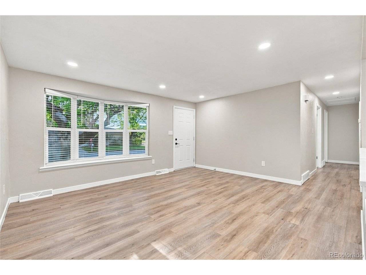 4854 S Parfet, Littleton, CO 80127