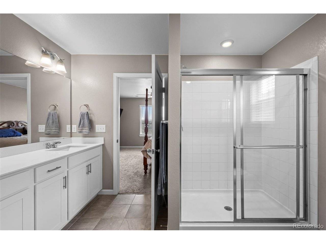 873 N Riviera, Aurora, CO 80018