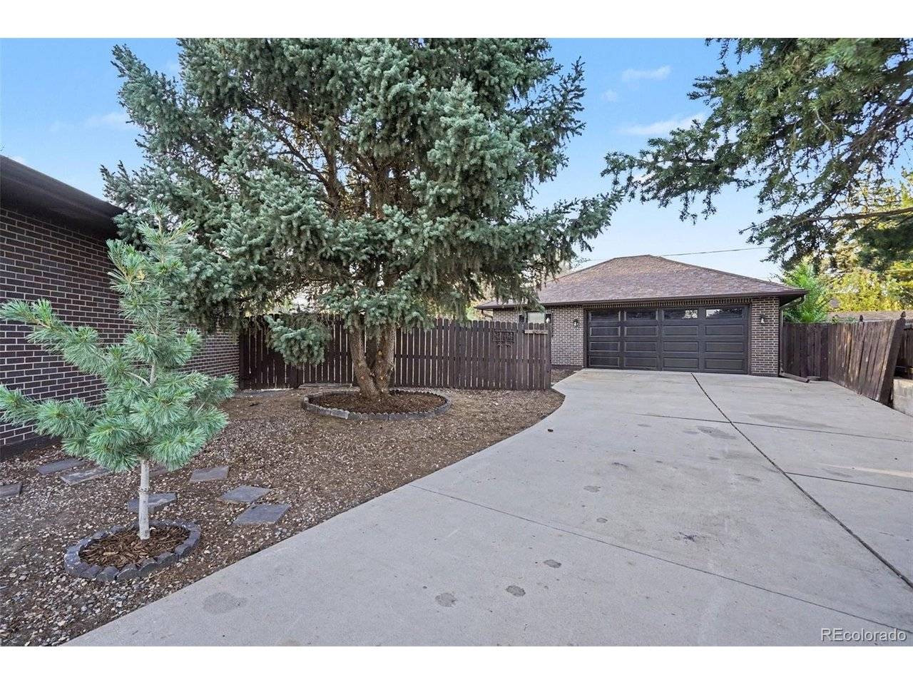 559 Elbert, Denver, CO 80221