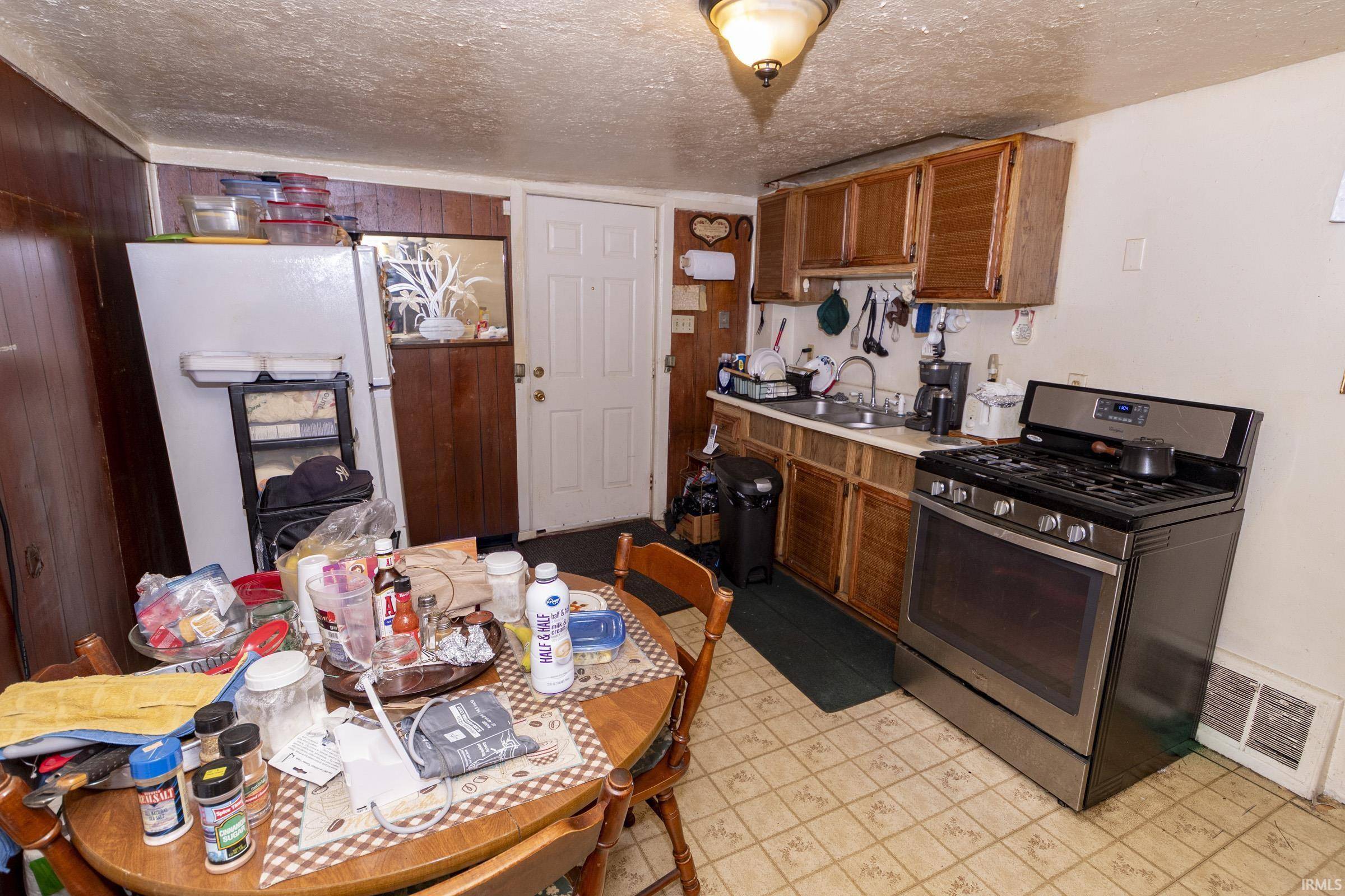 503 Saint Vincent ST, South Bend, IN 46617