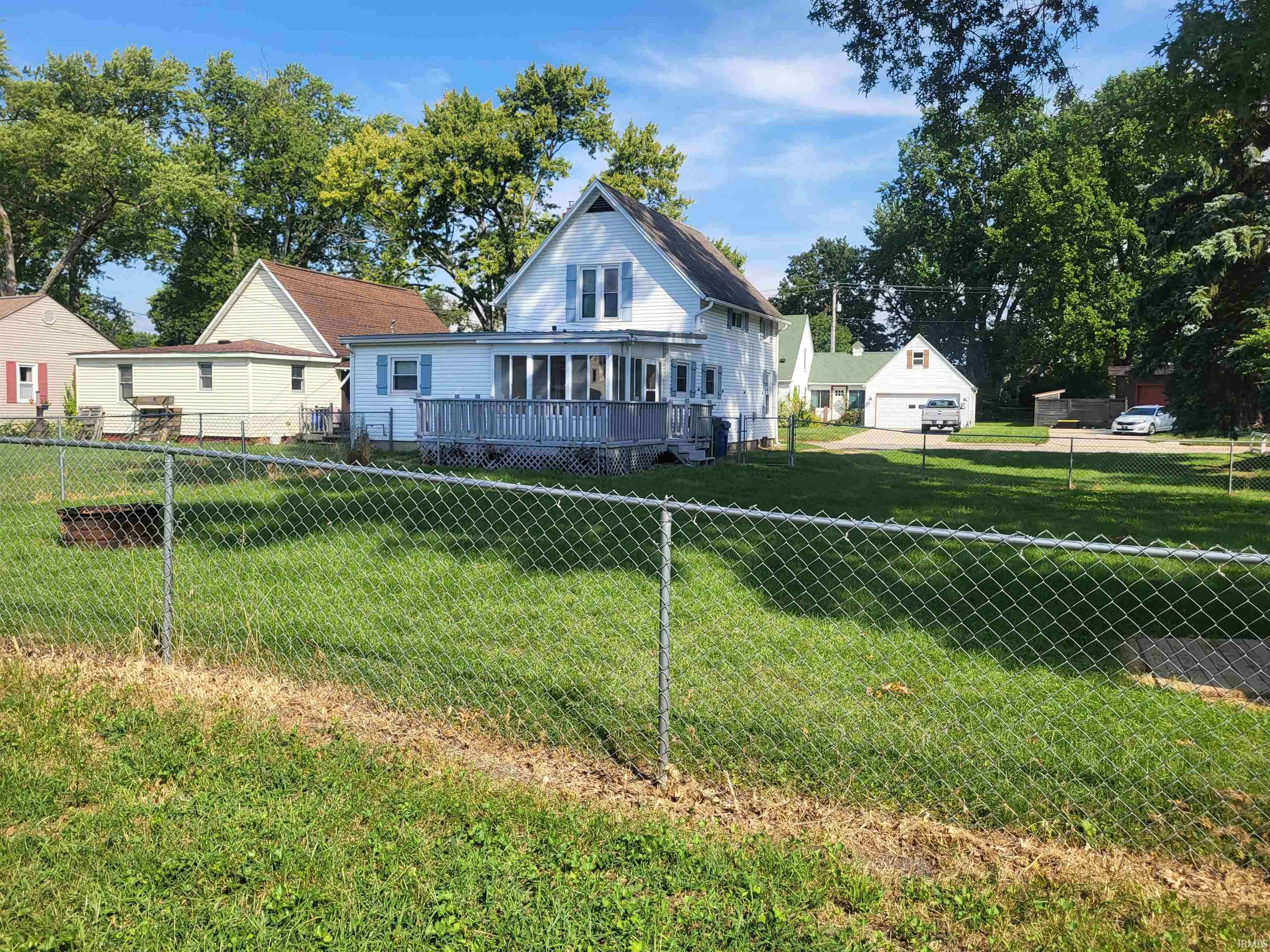 808 Ferndale AVE, Plymouth, IN 46563