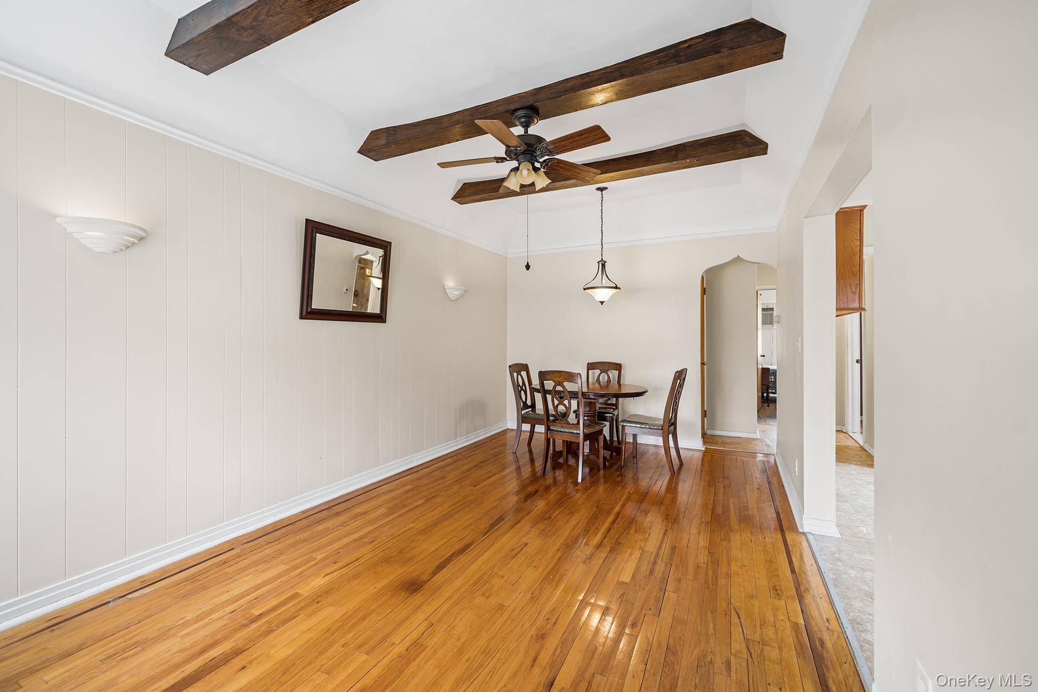 8612 133rd AVE, Ozone Park, NY 11417
