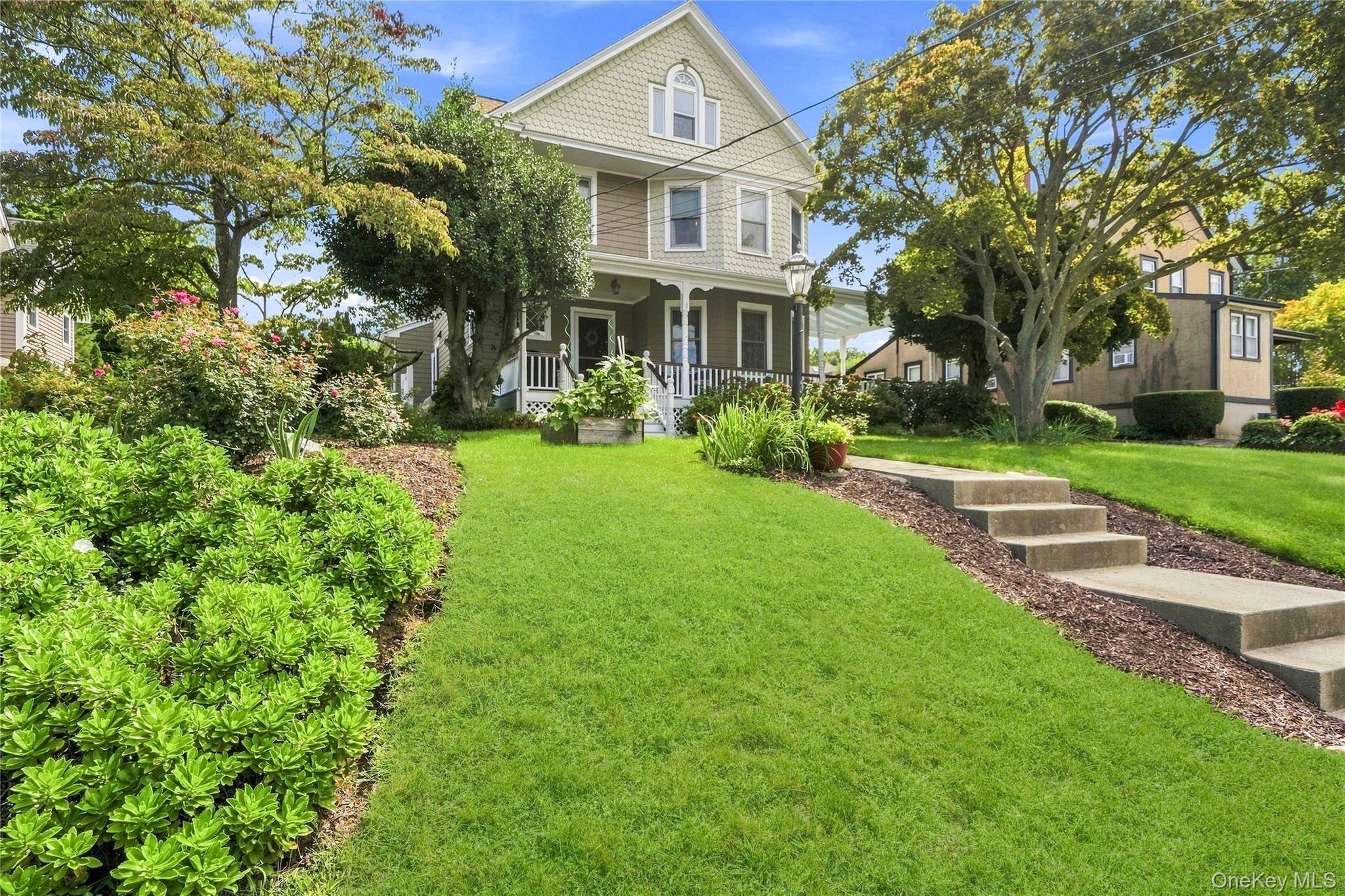 43 Kellogg ST, Oyster Bay, NY 11771