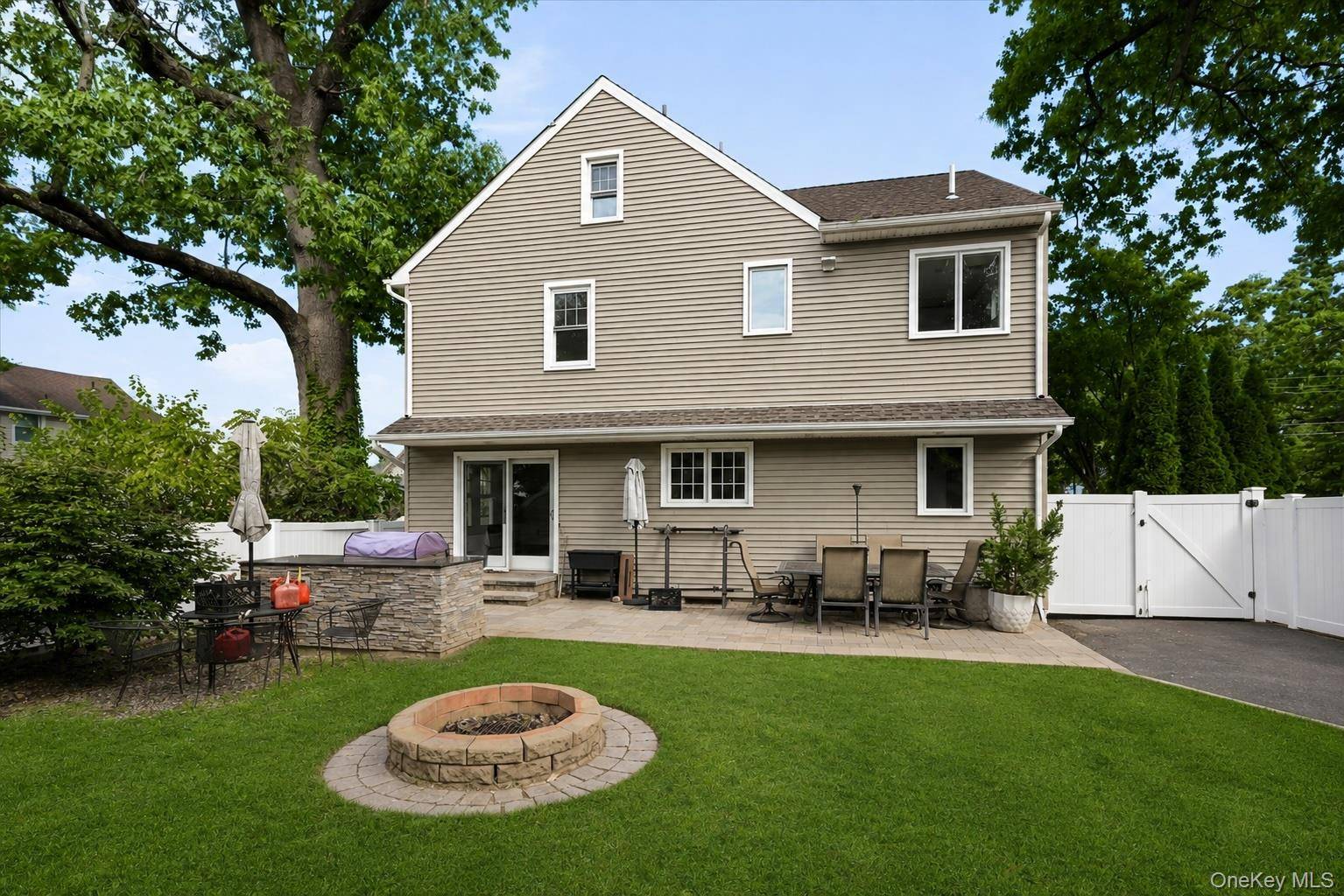 7 Atlantic AVE, Nanuet, NY 10954