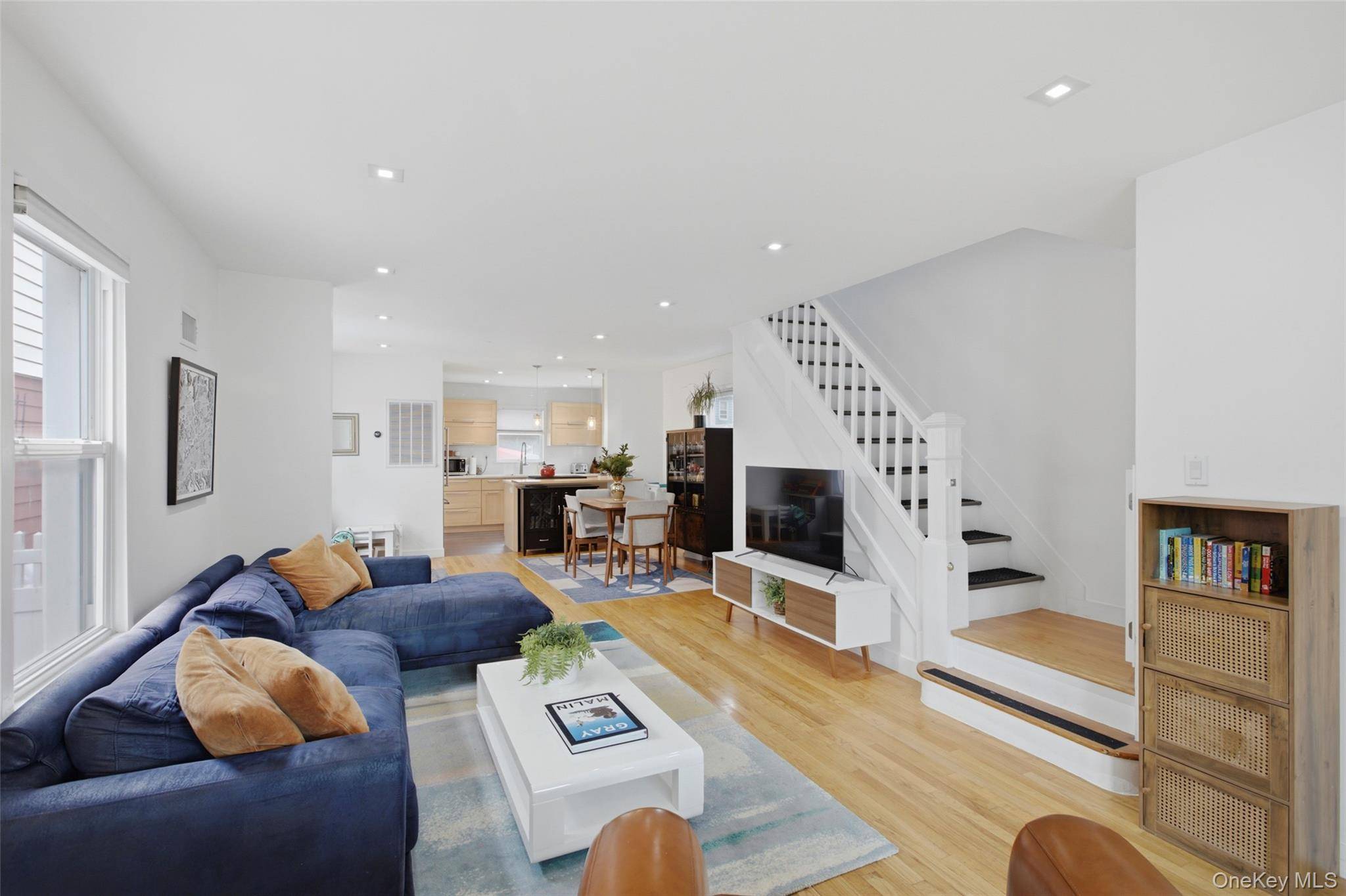 9437 133rd AVE, Ozone Park, NY 11417