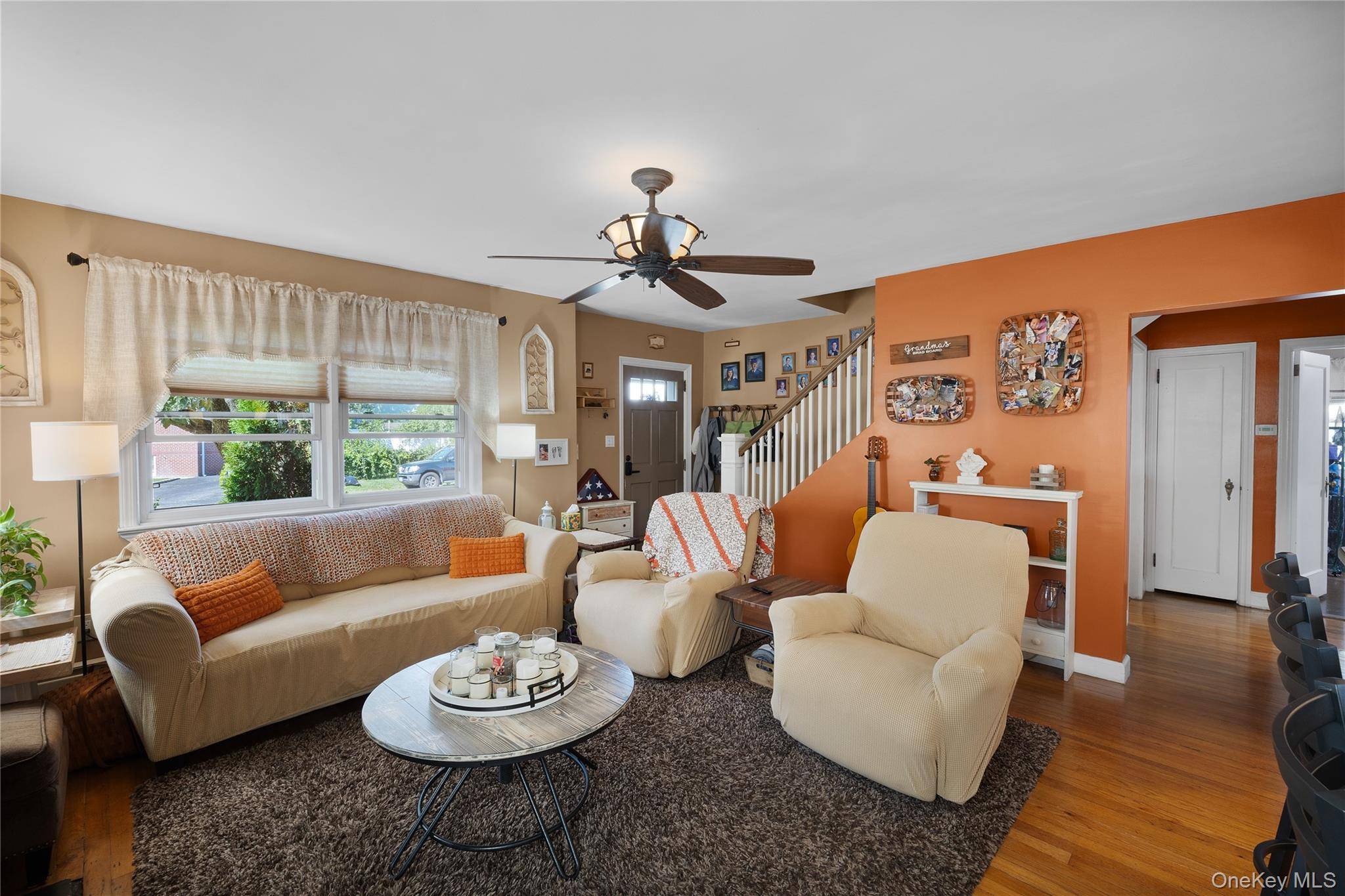 733 9th ST, West Babylon, NY 11704