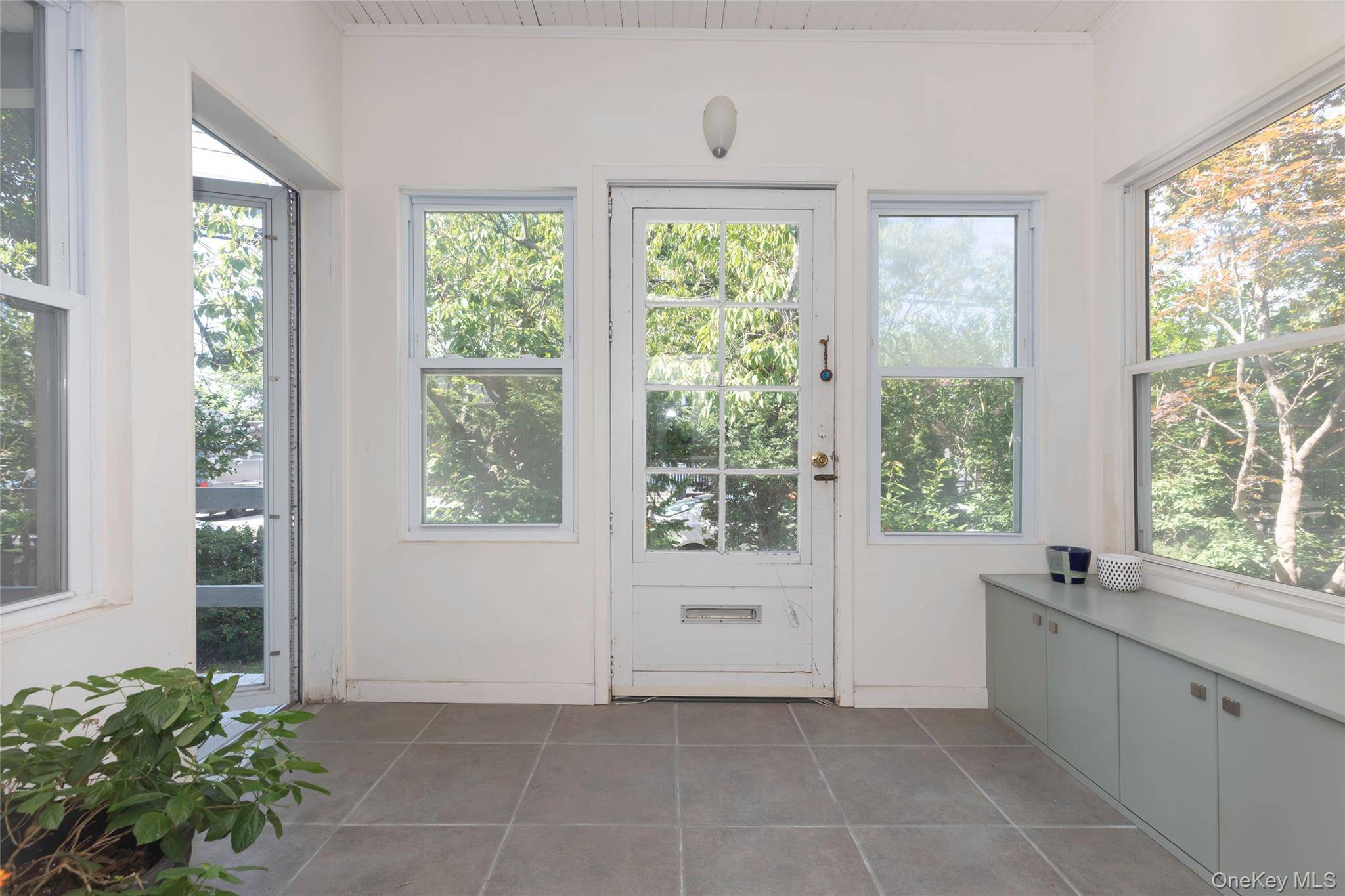 500 Minnieford AVE, Bronx, NY 10464