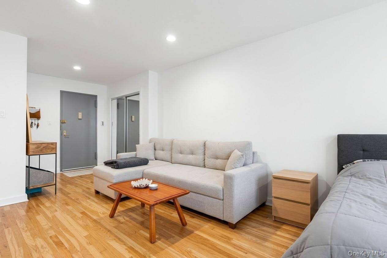 140 Seventh AVE #4-S, New York (manhattan), NY 10011