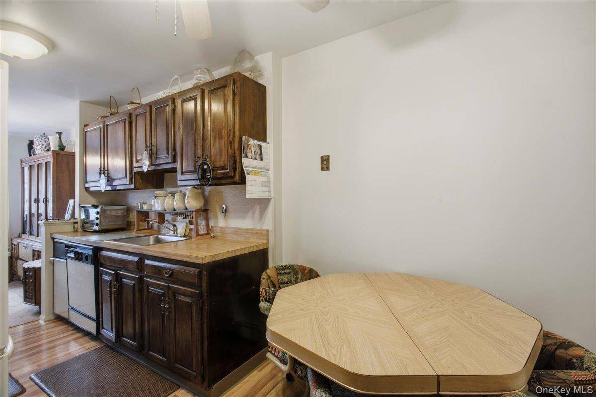 107 N Broadway #205B, White Plains, NY 10603