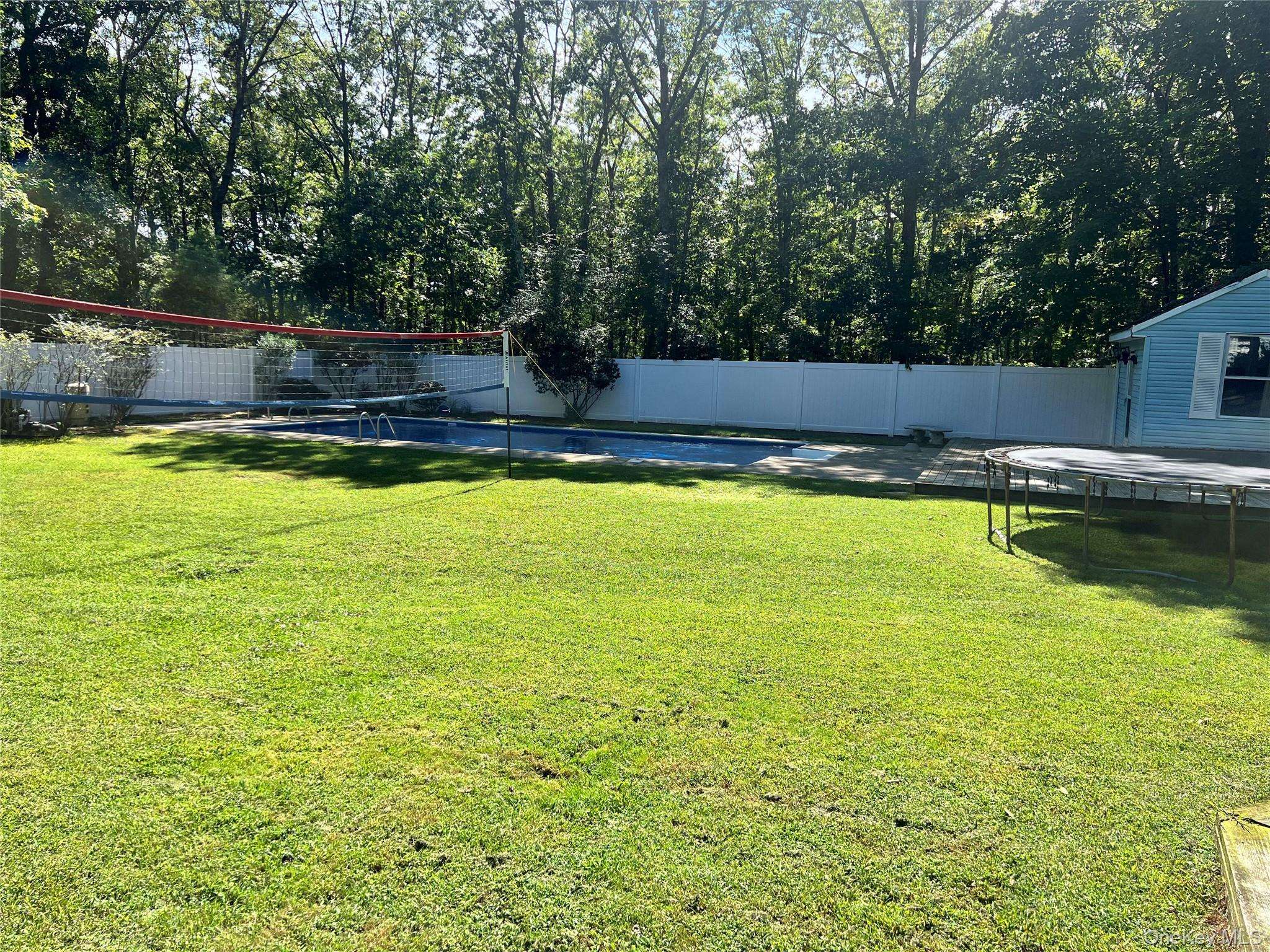 1029 Wading River Manor RD, Manorville, NY 11949