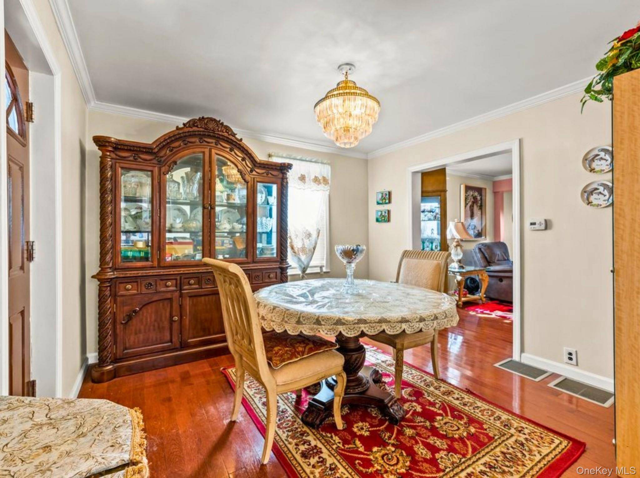 89-53 218th PL, Queens Village, NY 11427
