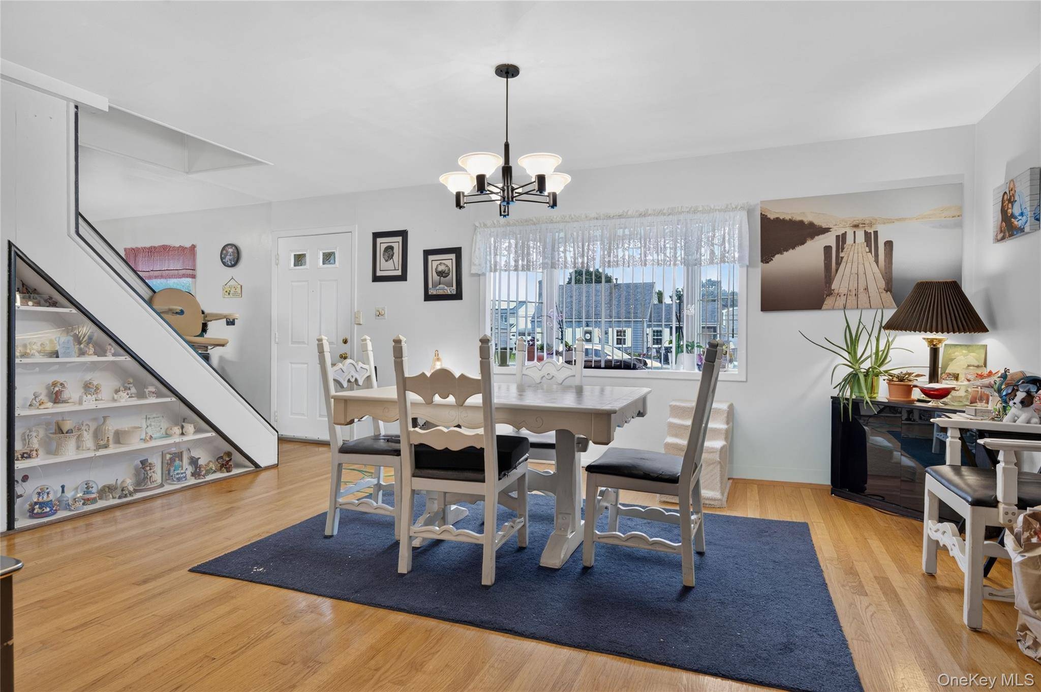 296 Jamaica BLVD, Carle Place, NY 11514
