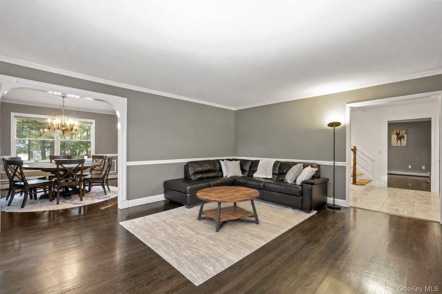 2 Aida LN, Cortlandt Manor, NY 10567