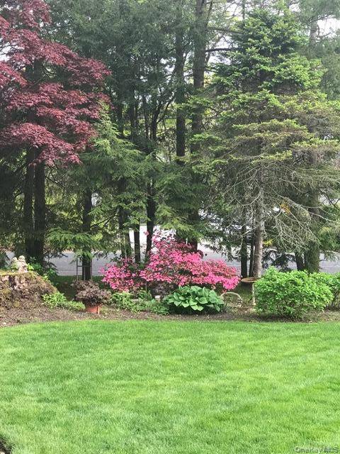 373 Nicolls RD, Deer Park, NY 11729