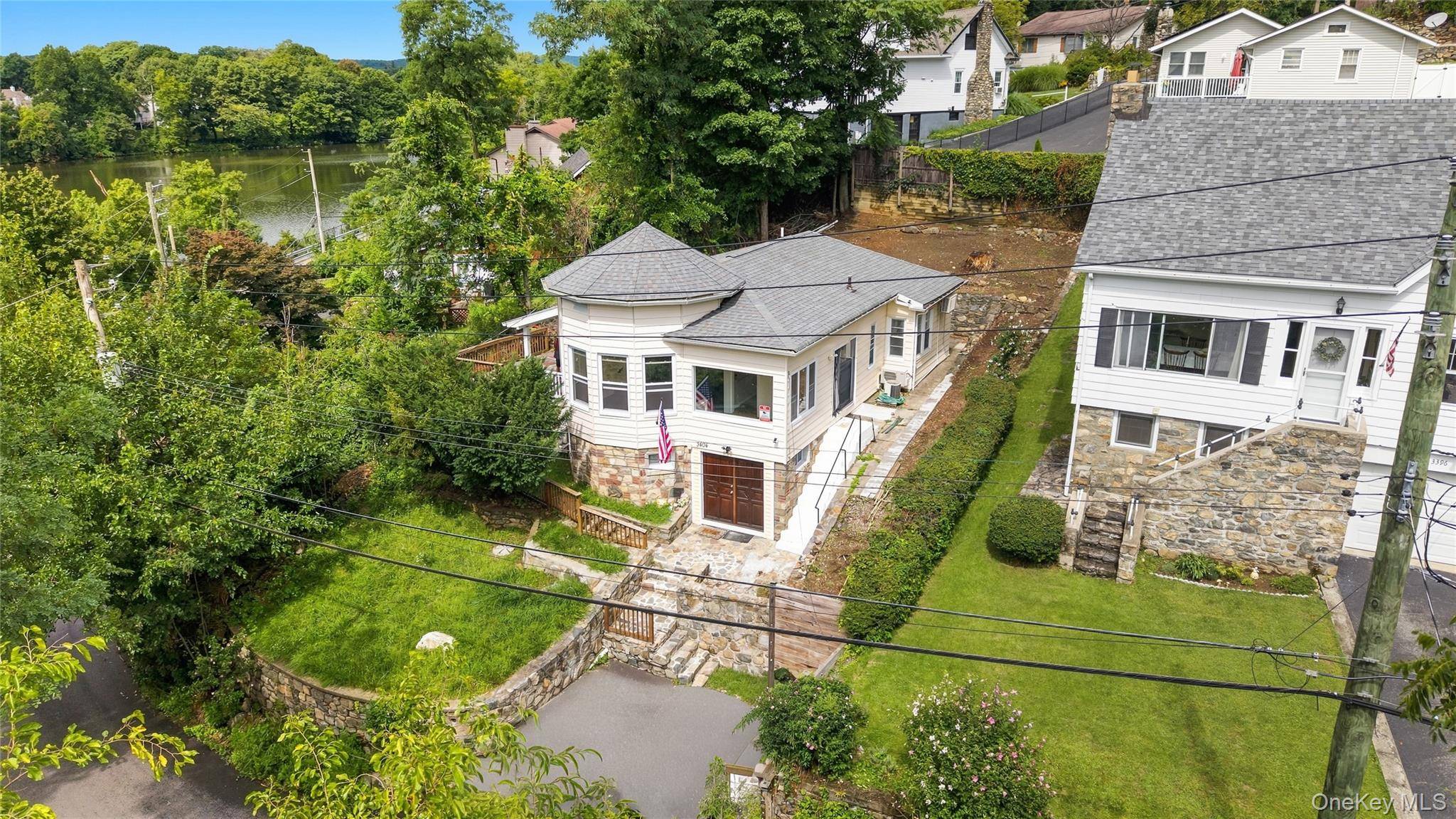 3404 Mohegan AVE, Mohegan Lake, NY 10547