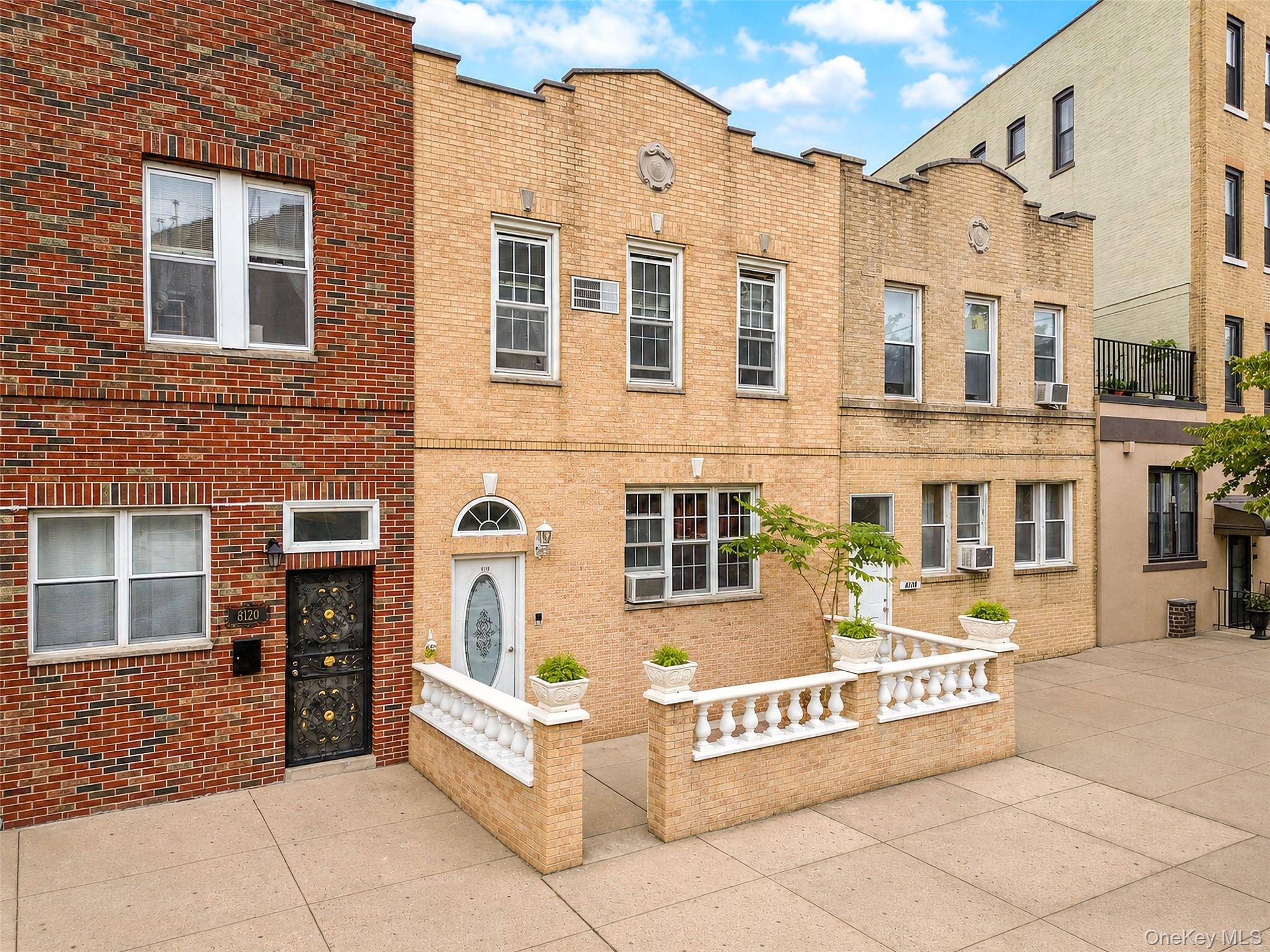 8118 7th AVE, Brooklyn, NY 11228