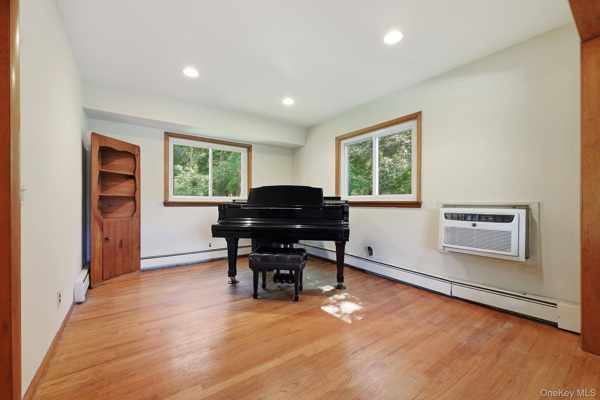 5 River RD, Suffern, NY 10901