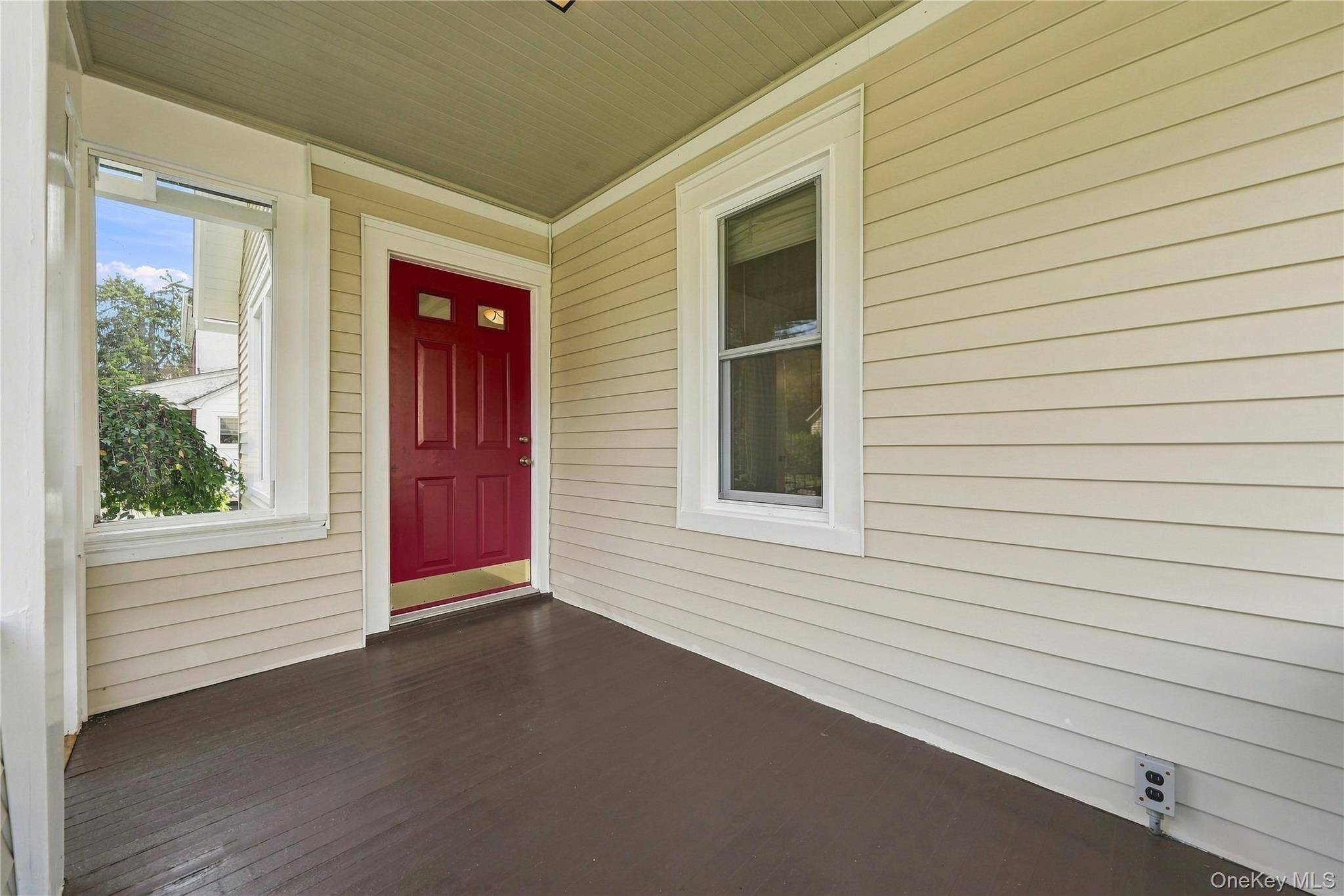 56 Washington AVE, Amityville, NY 11701