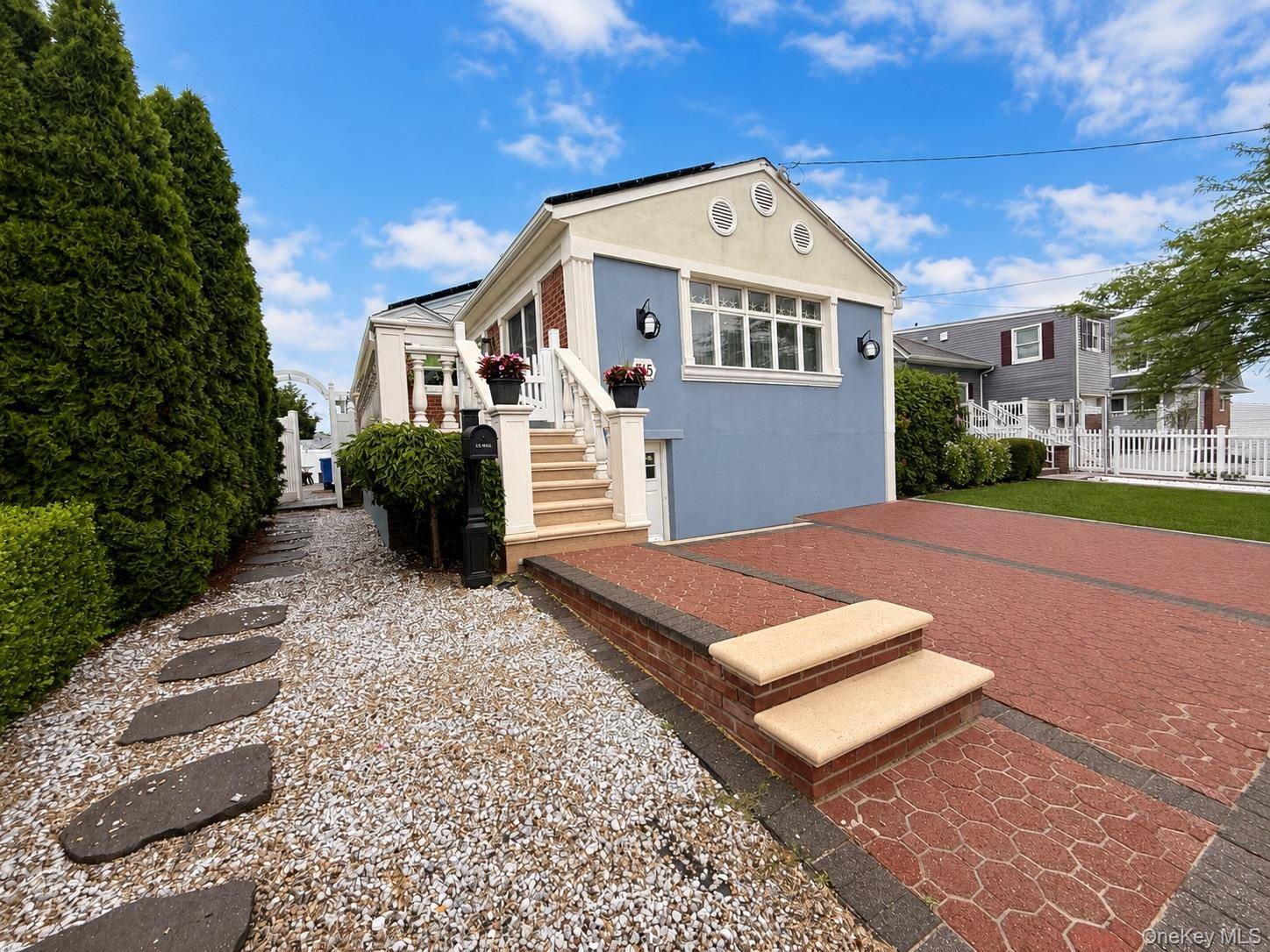 515 Beach 139th ST, Belle Harbor, NY 11694