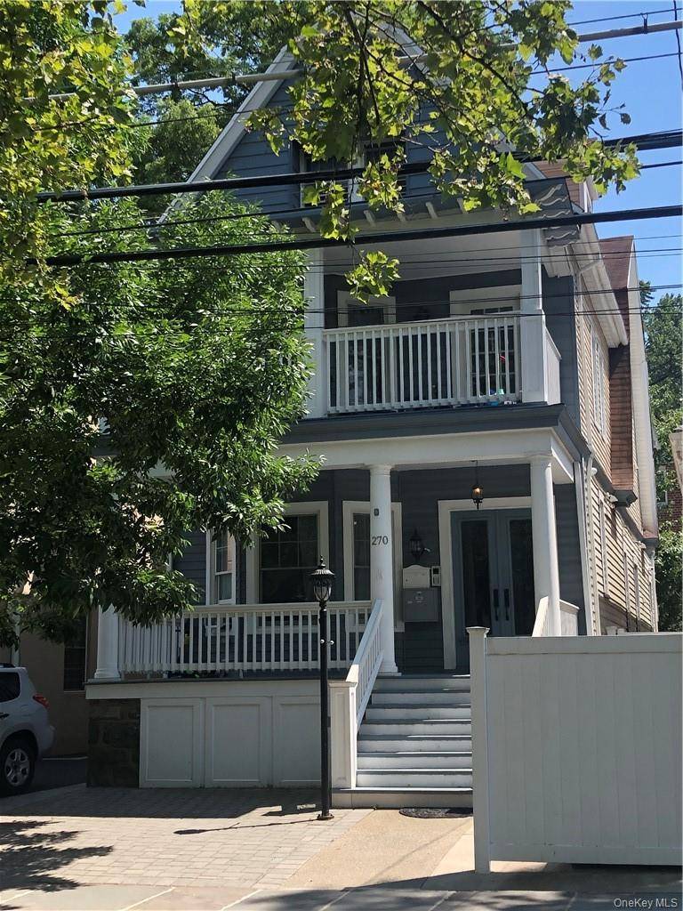 270 W 261 ST #3rd floor, Bronx, NY 10471