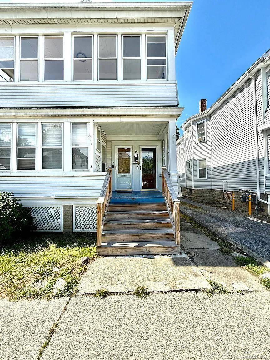 30 Manitou AVE #2, Poughkeepsie, NY 12603