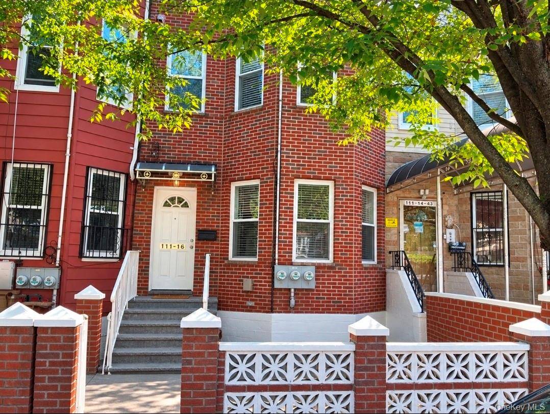 111-16 43rd AVE, Corona, NY 11368