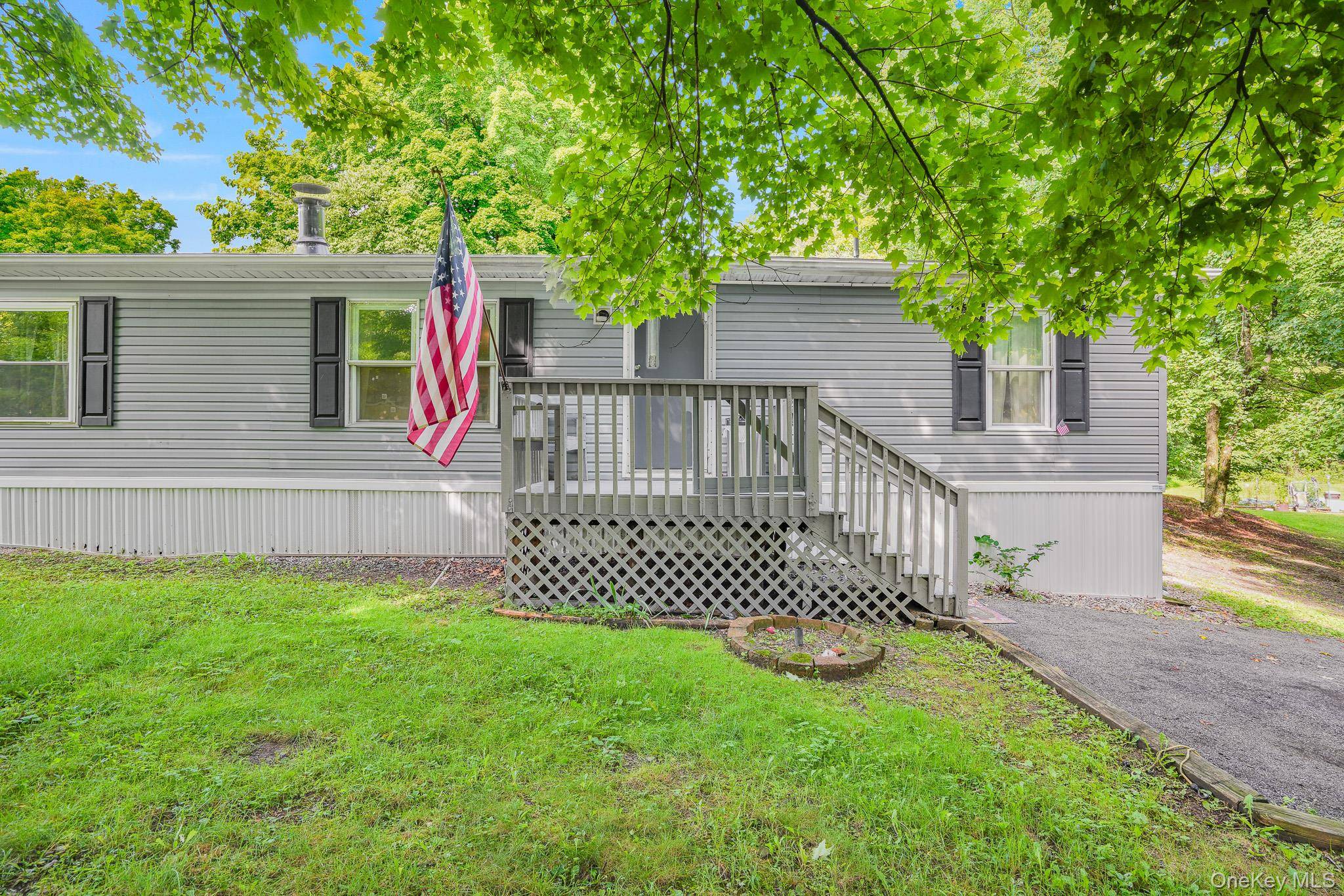 57 Forest DR, Hyde Park, NY 12538