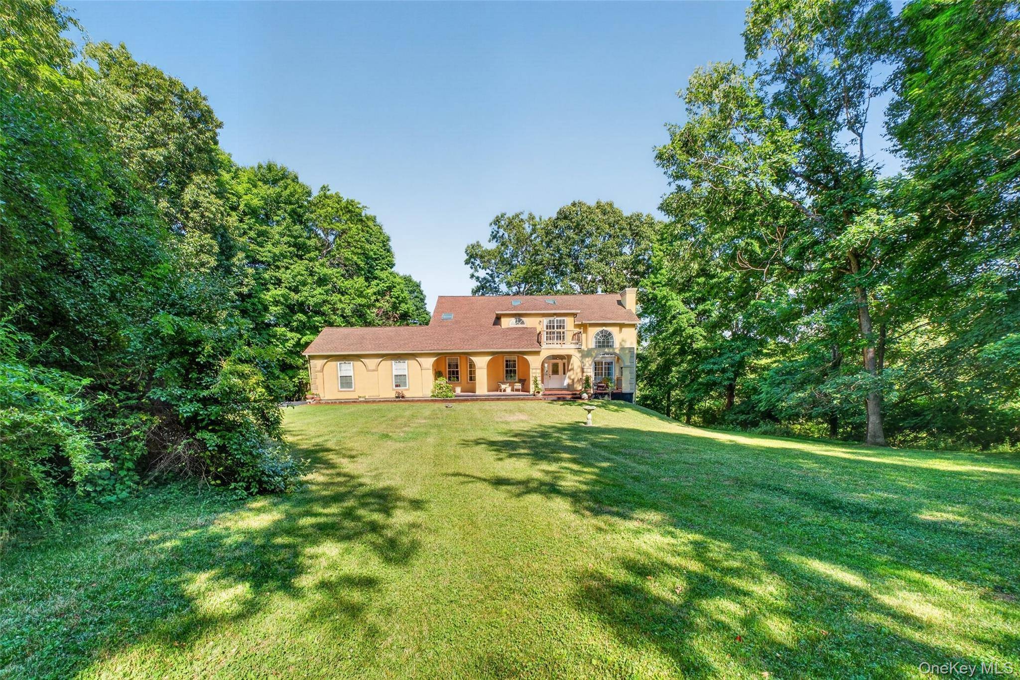 5 Harvey WAY, Newburgh, NY 12550