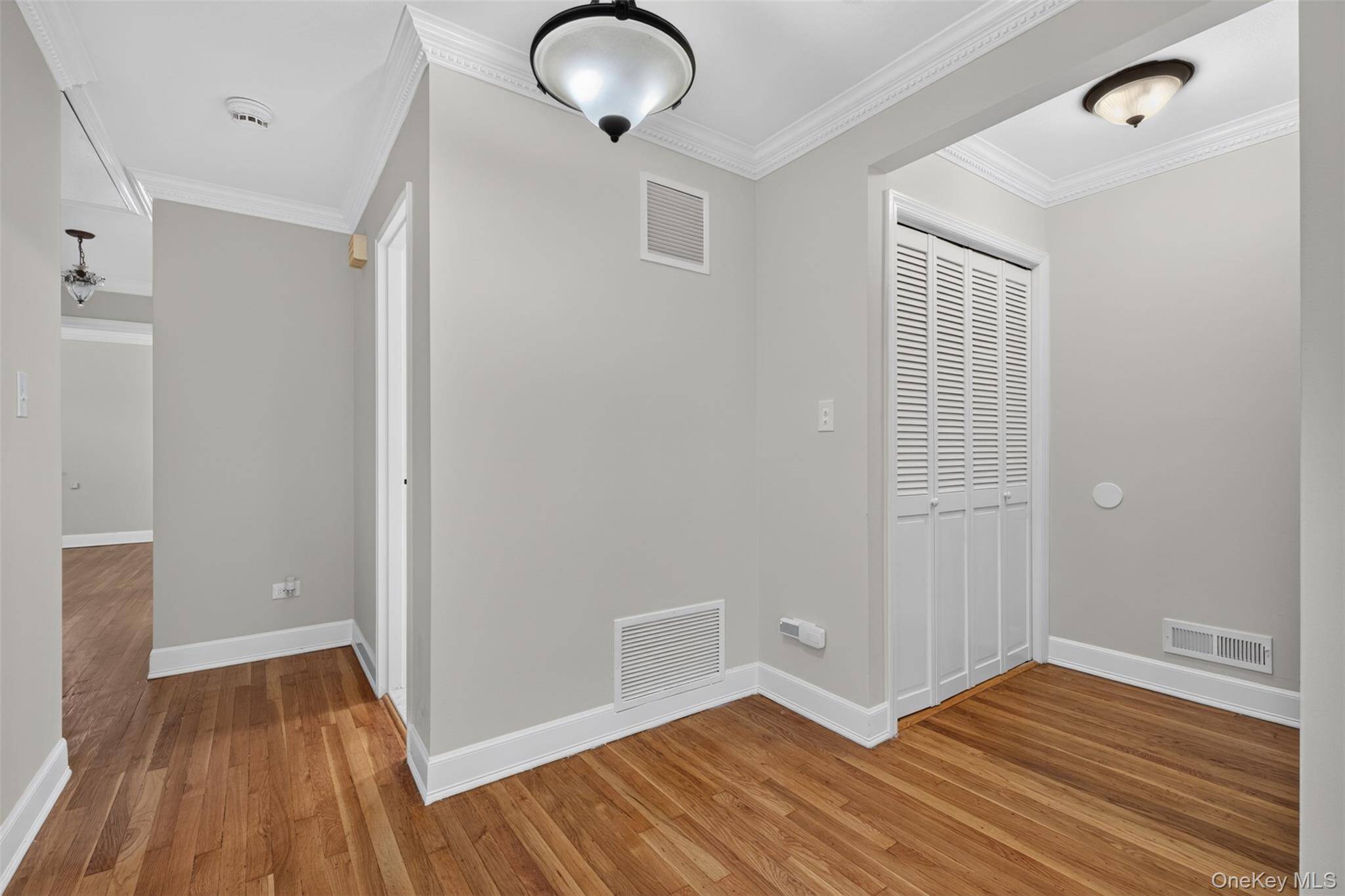 26-15 Clearview EXPY, Bayside, NY 11360