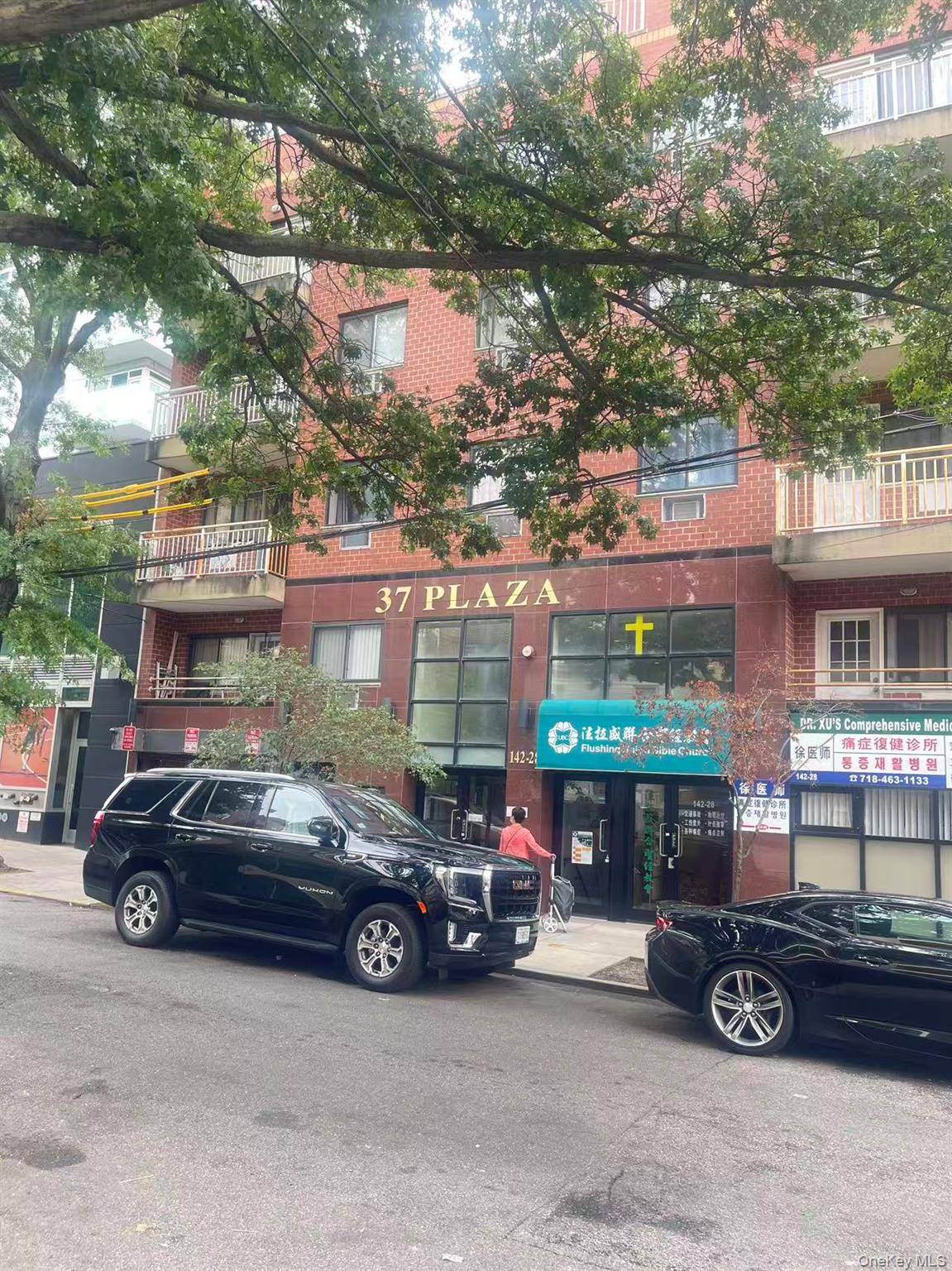 142-28 37th AVE #2C, Flushing, NY 11354
