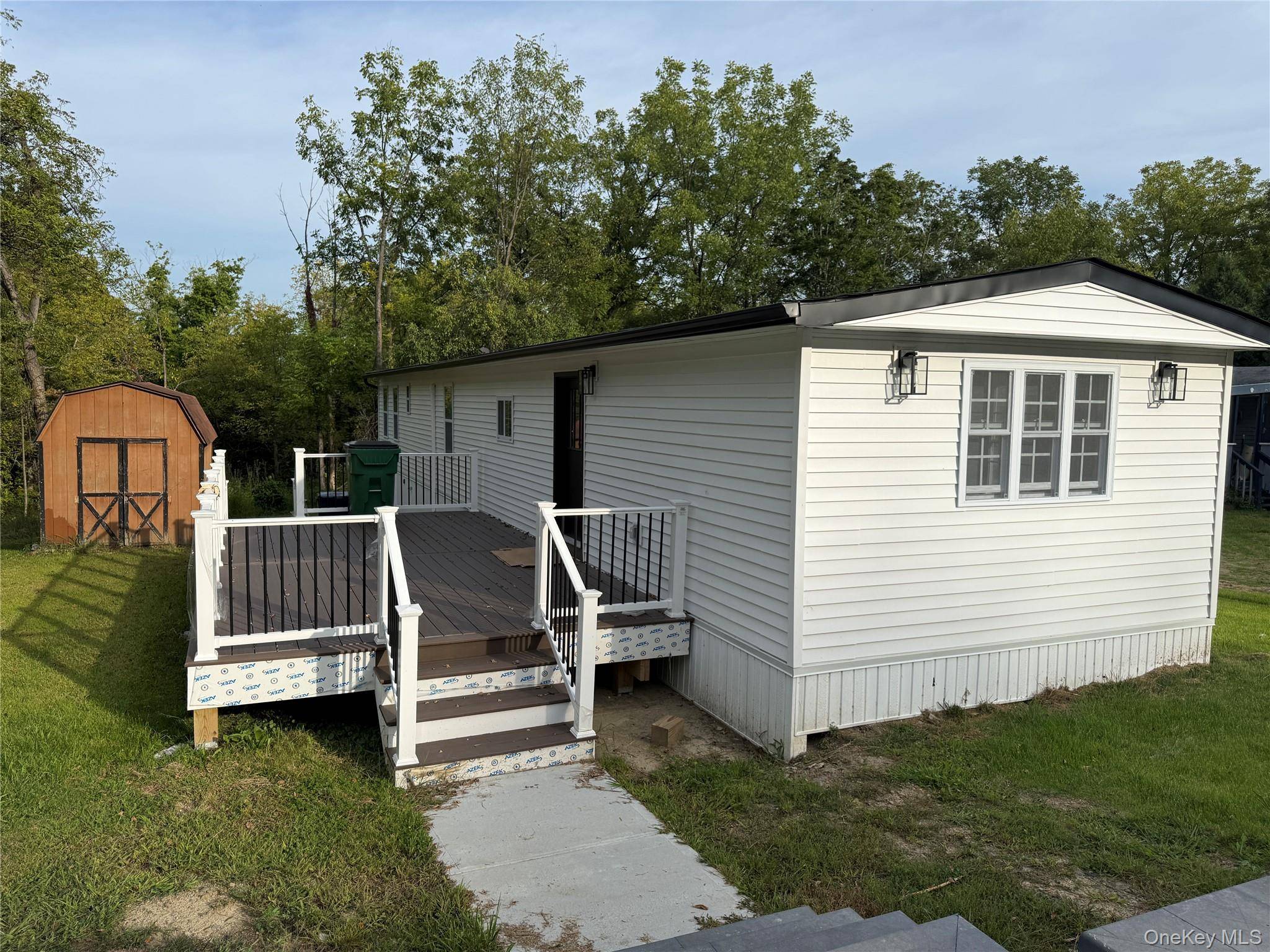 2 Walnut Park Lot 1 LN, Milton, NY 12547
