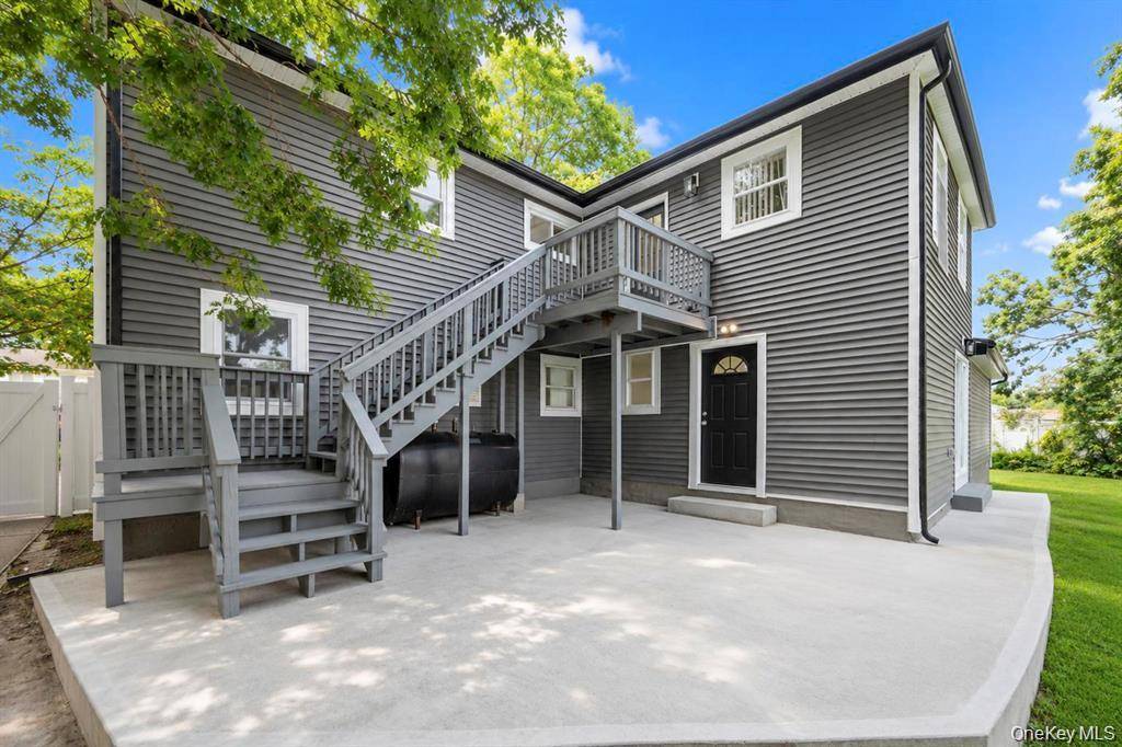 41 Madison AVE, Amityville, NY 11701