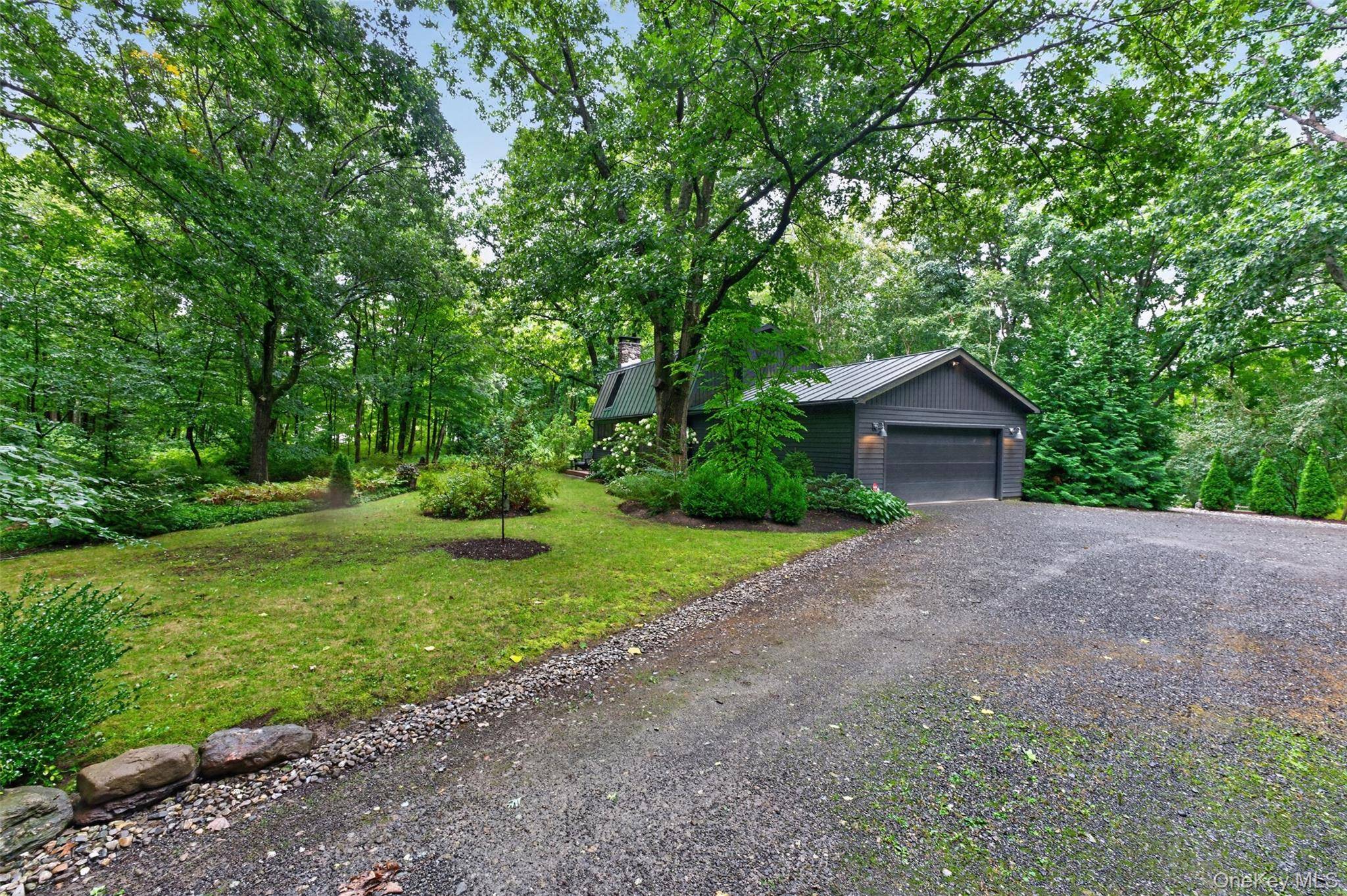 224 Under Mountain RD, Ancram, NY 12516