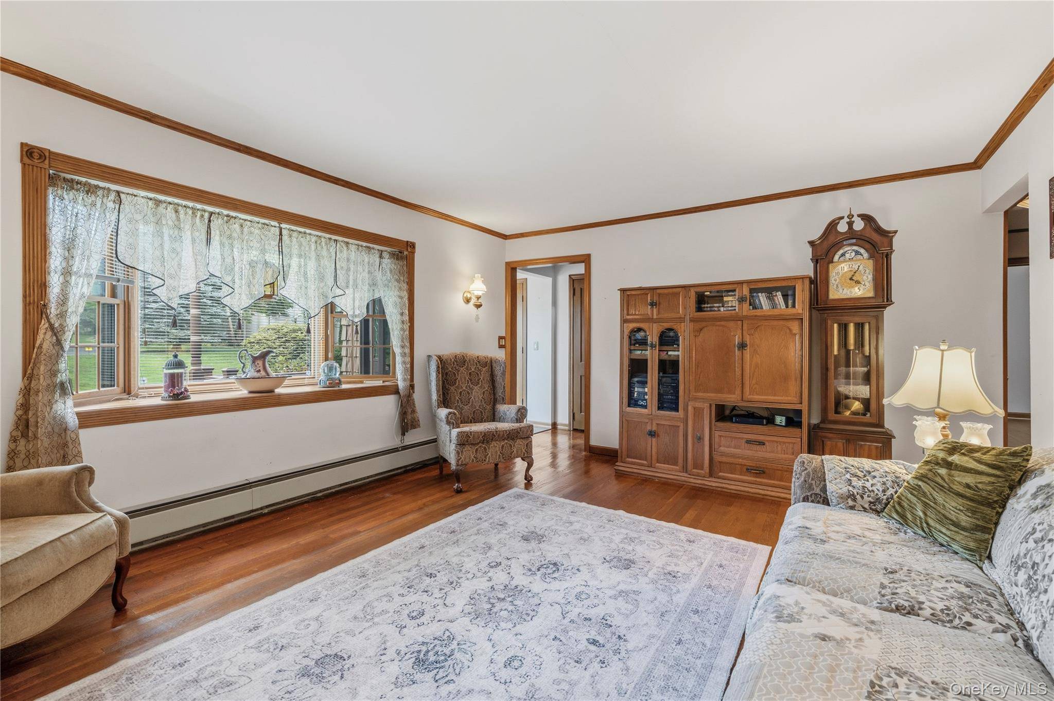 2473 New York AVE, Melville, NY 11747