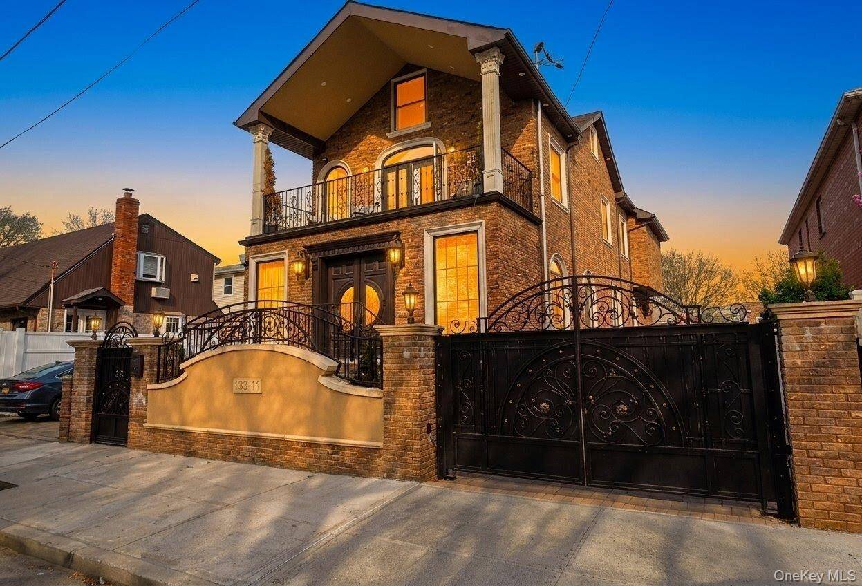 133-11 128th ST, South Ozone Park, NY 11420