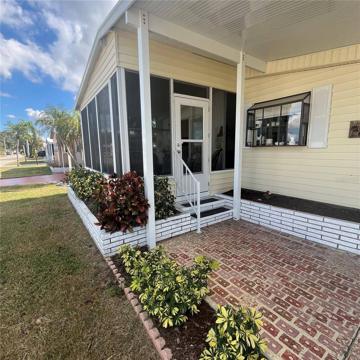808 53RD AVE E #209, Bradenton, FL 34203