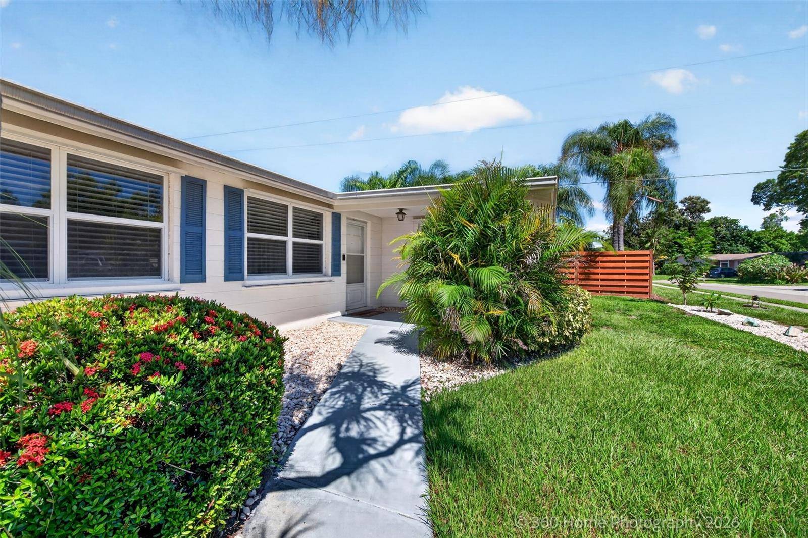 3141 REGATTA CIR, Sarasota, FL 34231