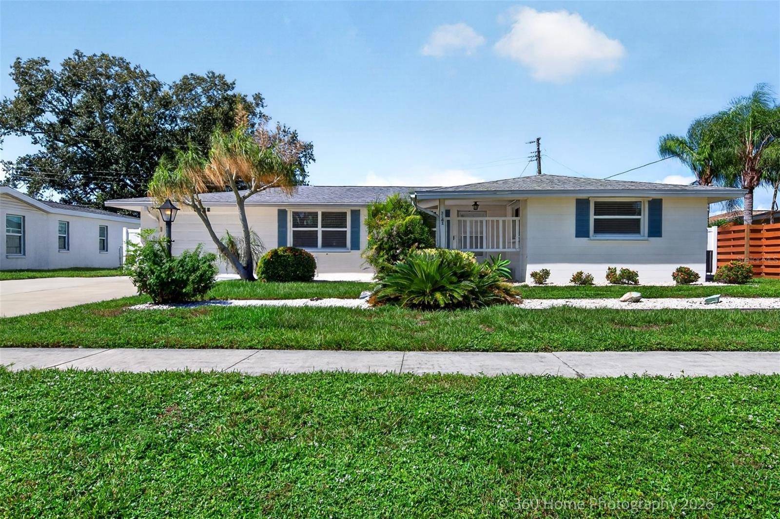 3141 REGATTA CIR, Sarasota, FL 34231