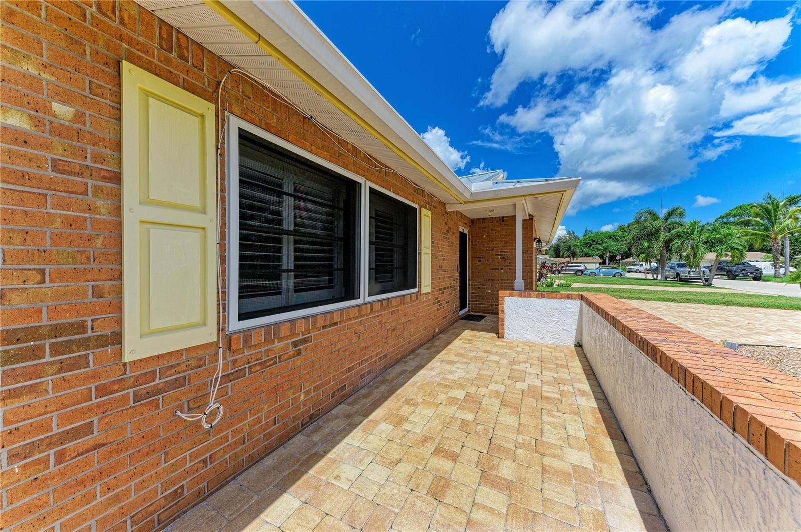 212 68TH ST NW, Bradenton, FL 34209