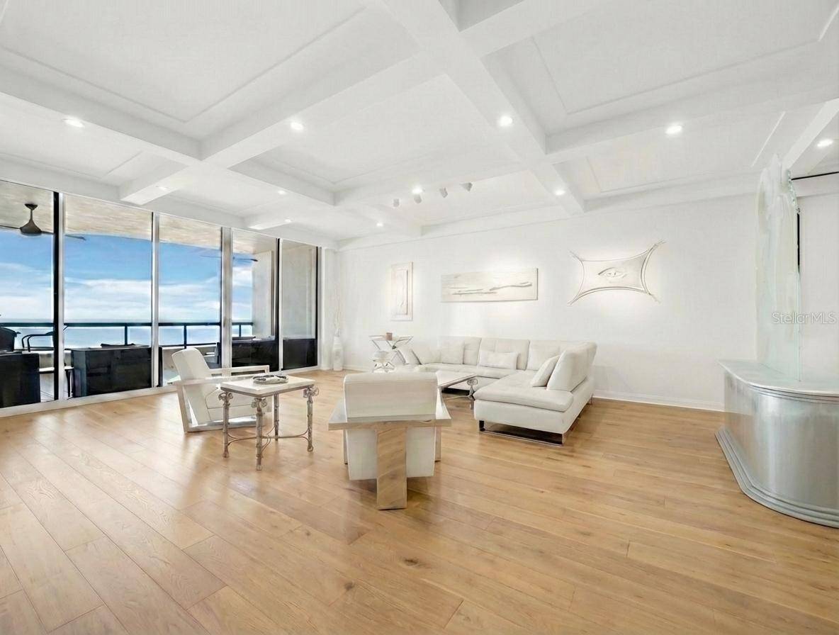 415 L AMBIANCE DR #D306, Longboat Key, FL 34228