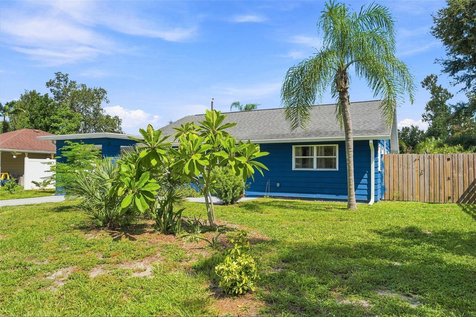 2667 CHERYLE LN, Sarasota, FL 34237