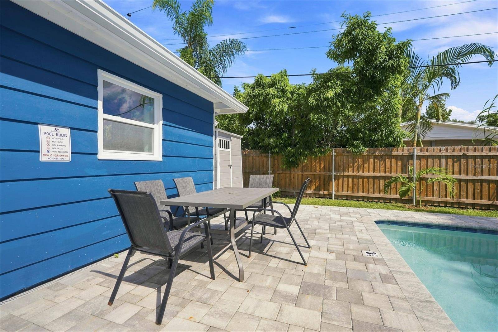 2667 CHERYLE LN, Sarasota, FL 34237