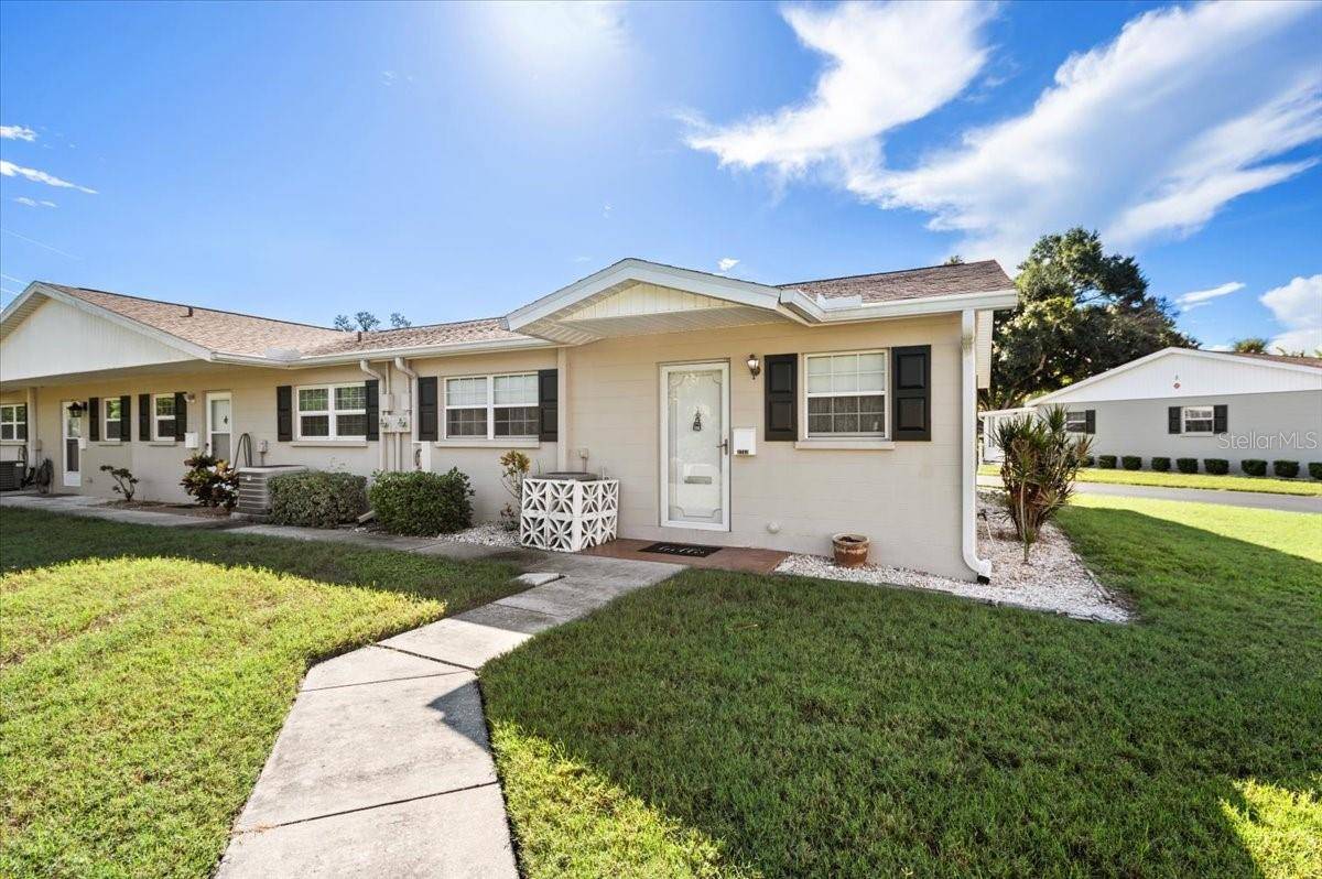 2753 GOLF COURSE DR #104, Sarasota, FL 34234